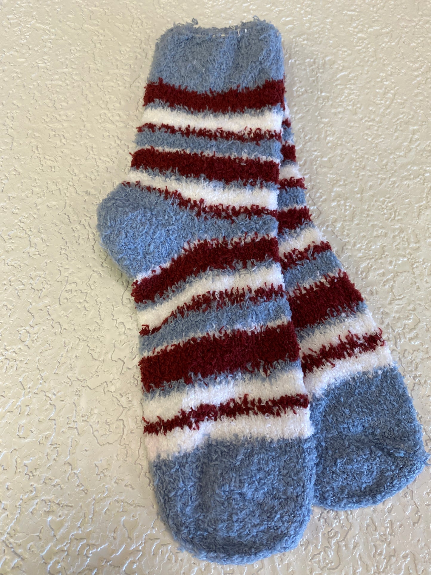 FLEECE SOCKS BLUE RED
