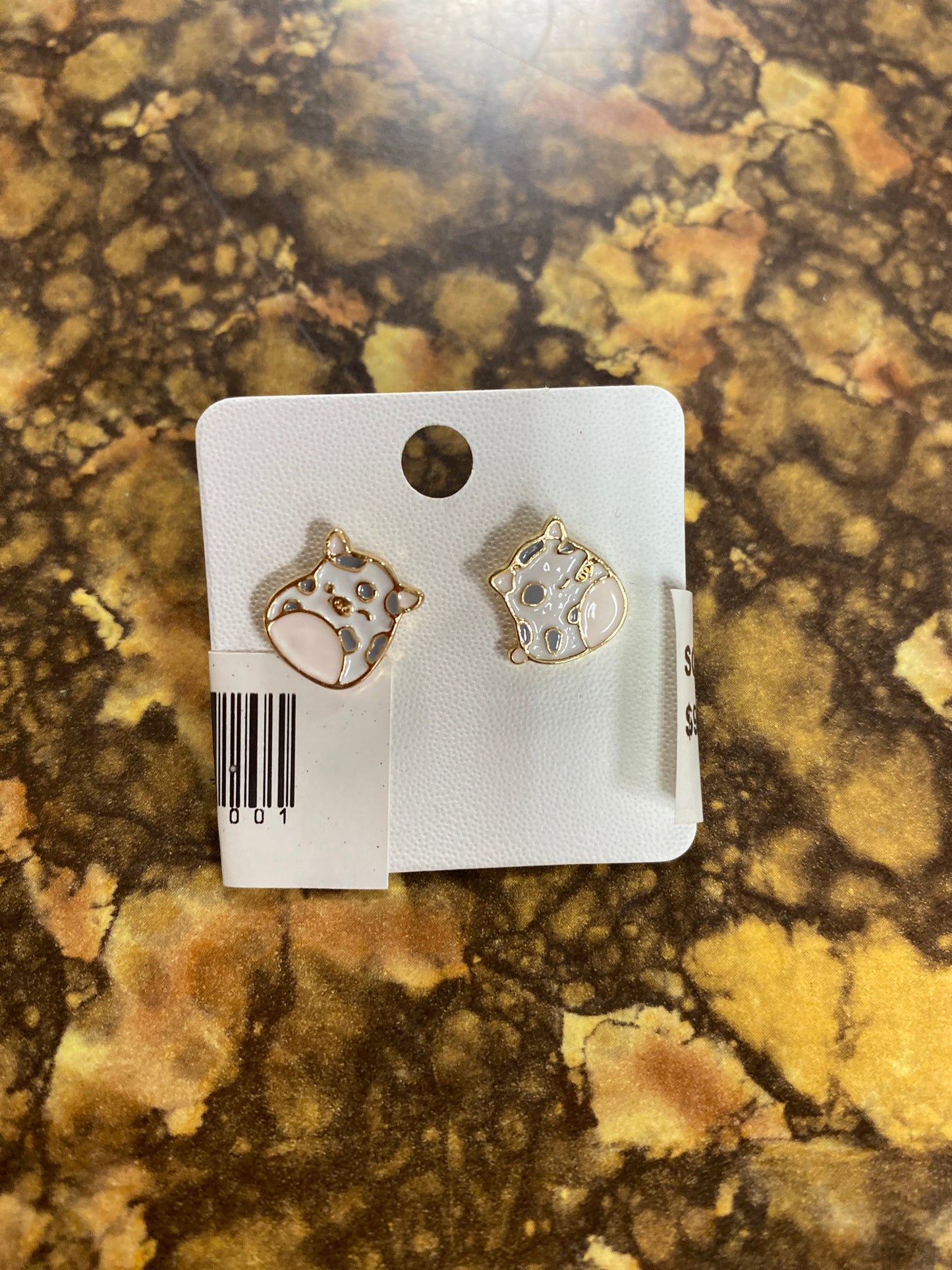 GREY PIG EARRINGS