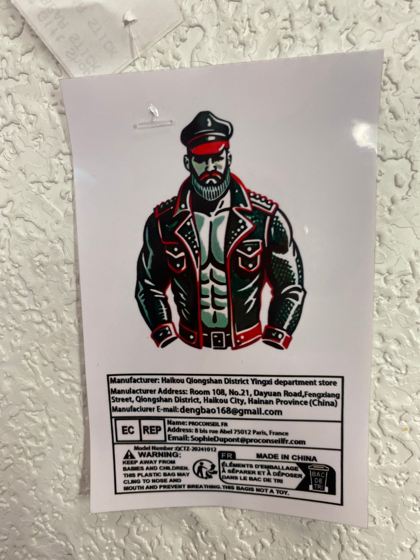 VINYL DADDY GAY BEAR STICKER
