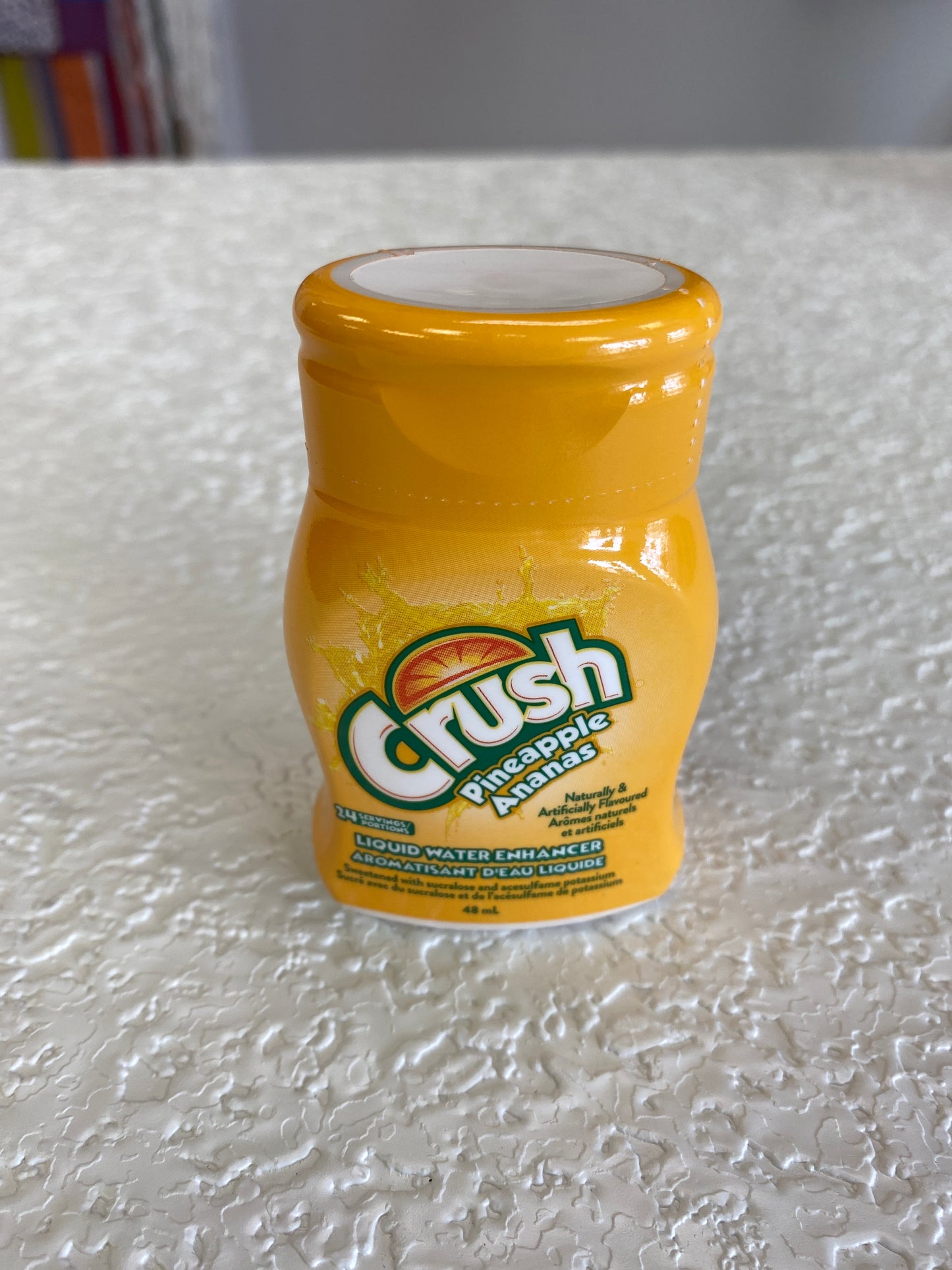 CRUSH PINEAPPLE WATER ENHANCER