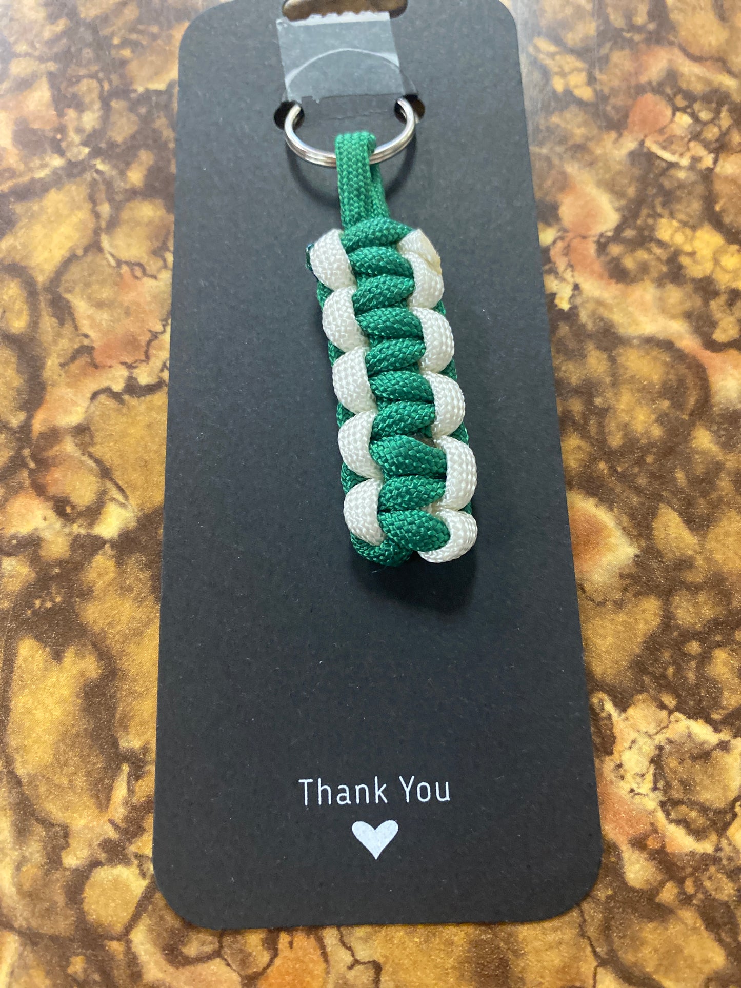 Paracord zipper pull green white