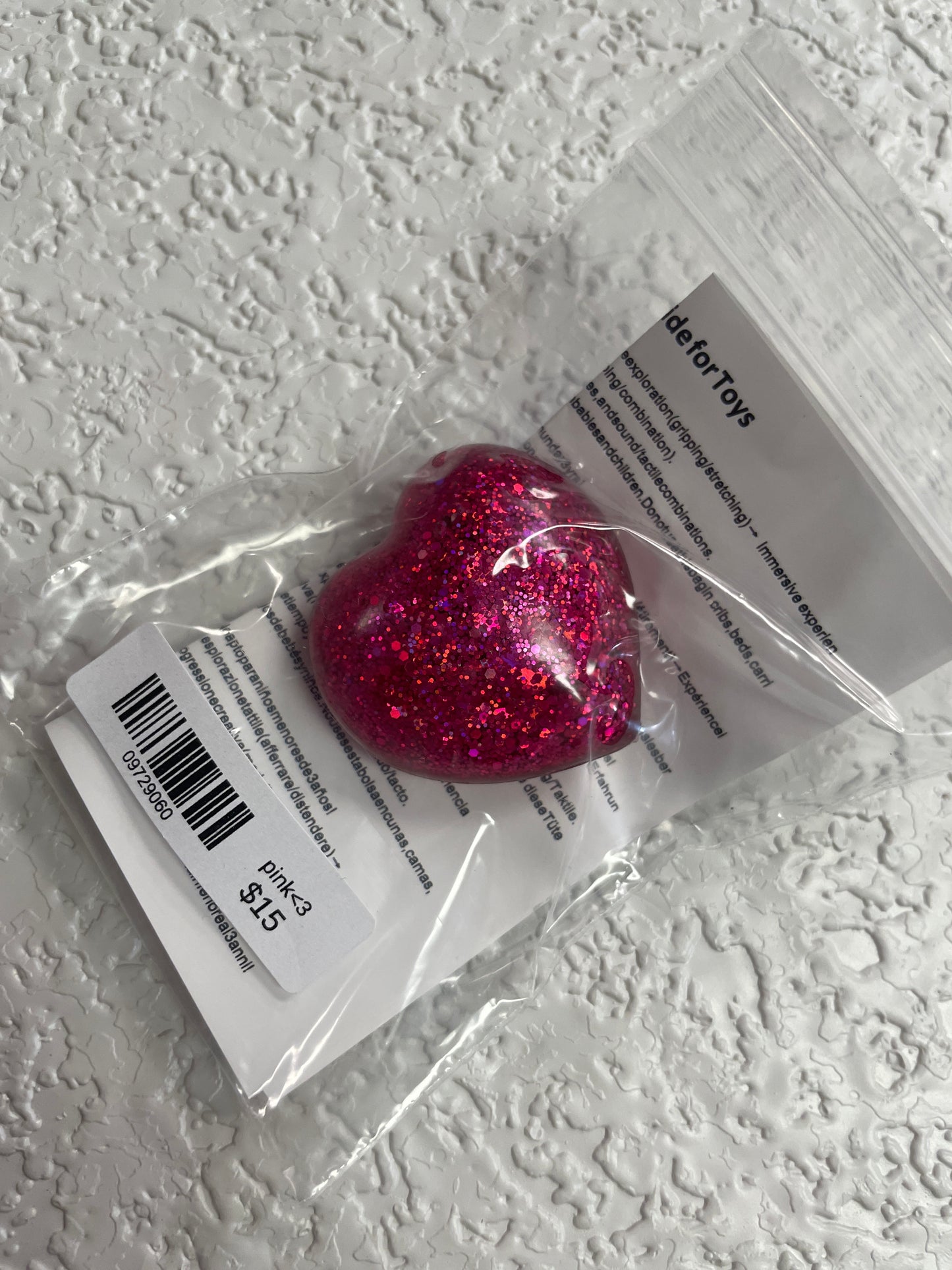 PINK HEART GLITTER SQUISH