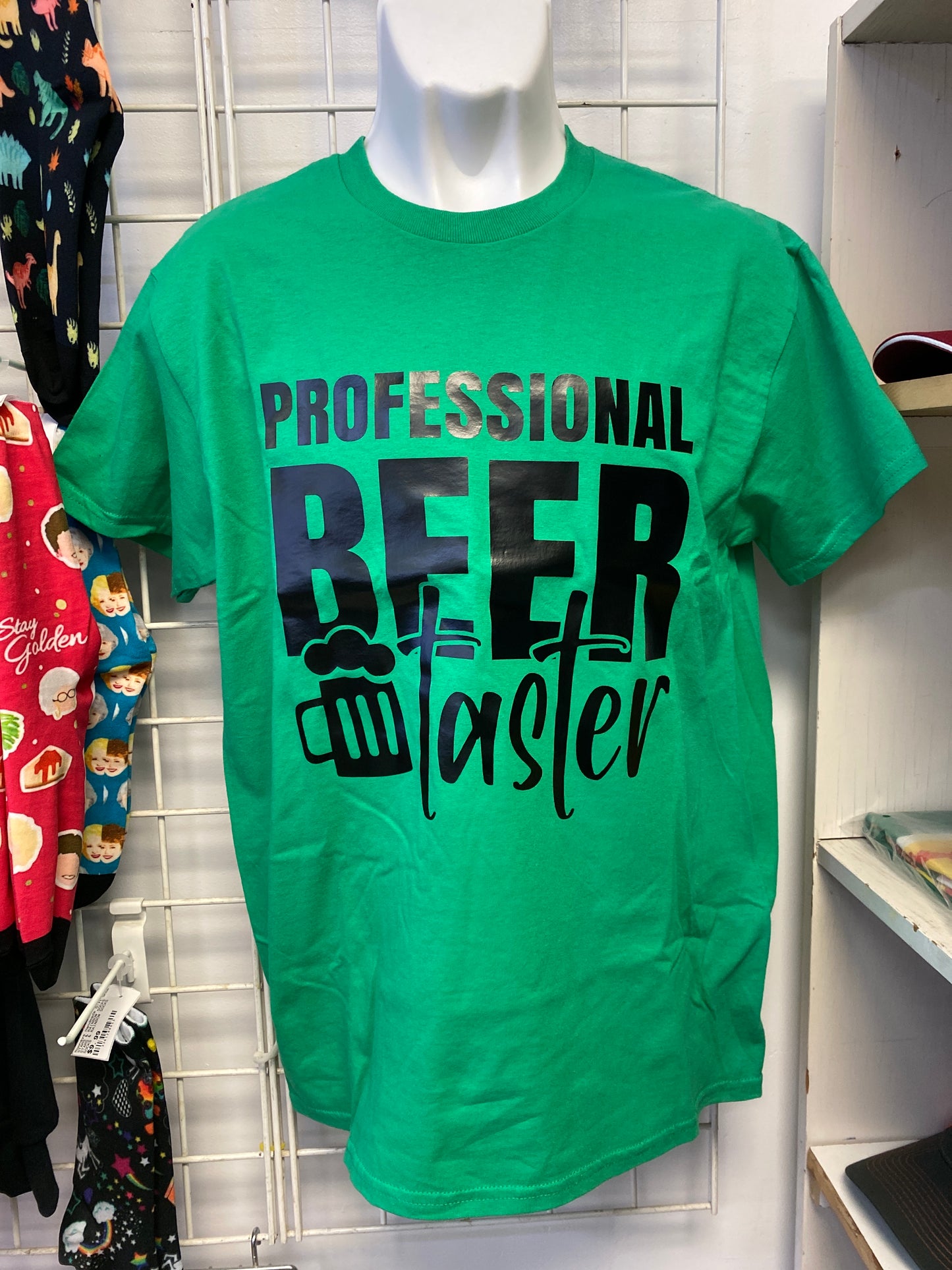 GREEN PROFESSIONAL BEER ADULT SIZE MEDIUM