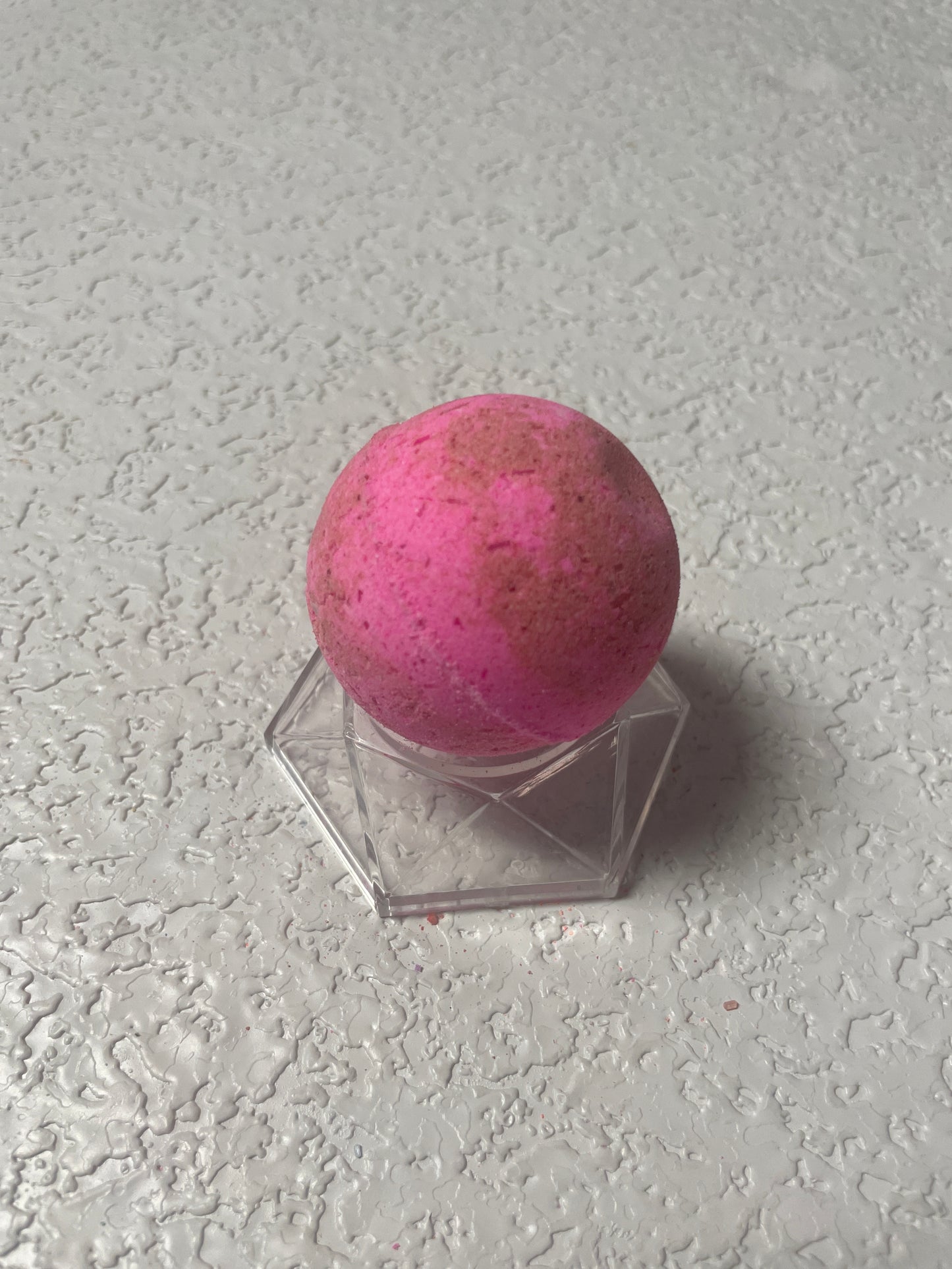 BATH BOMB FOREVER RED