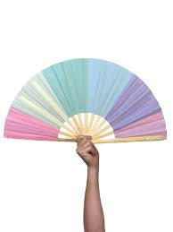 PASTEL RAINBOW FAN