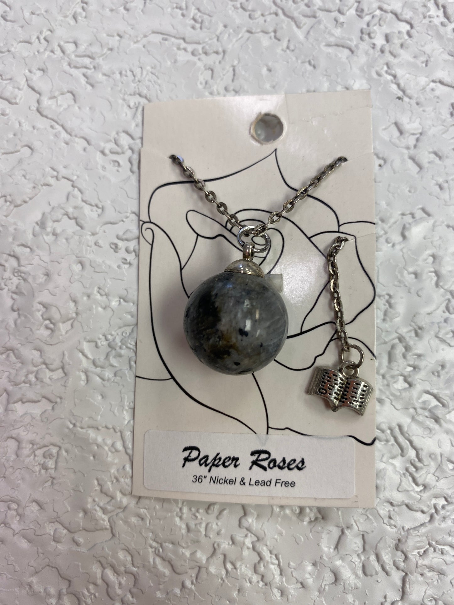 LABRADORITE NECKLACE