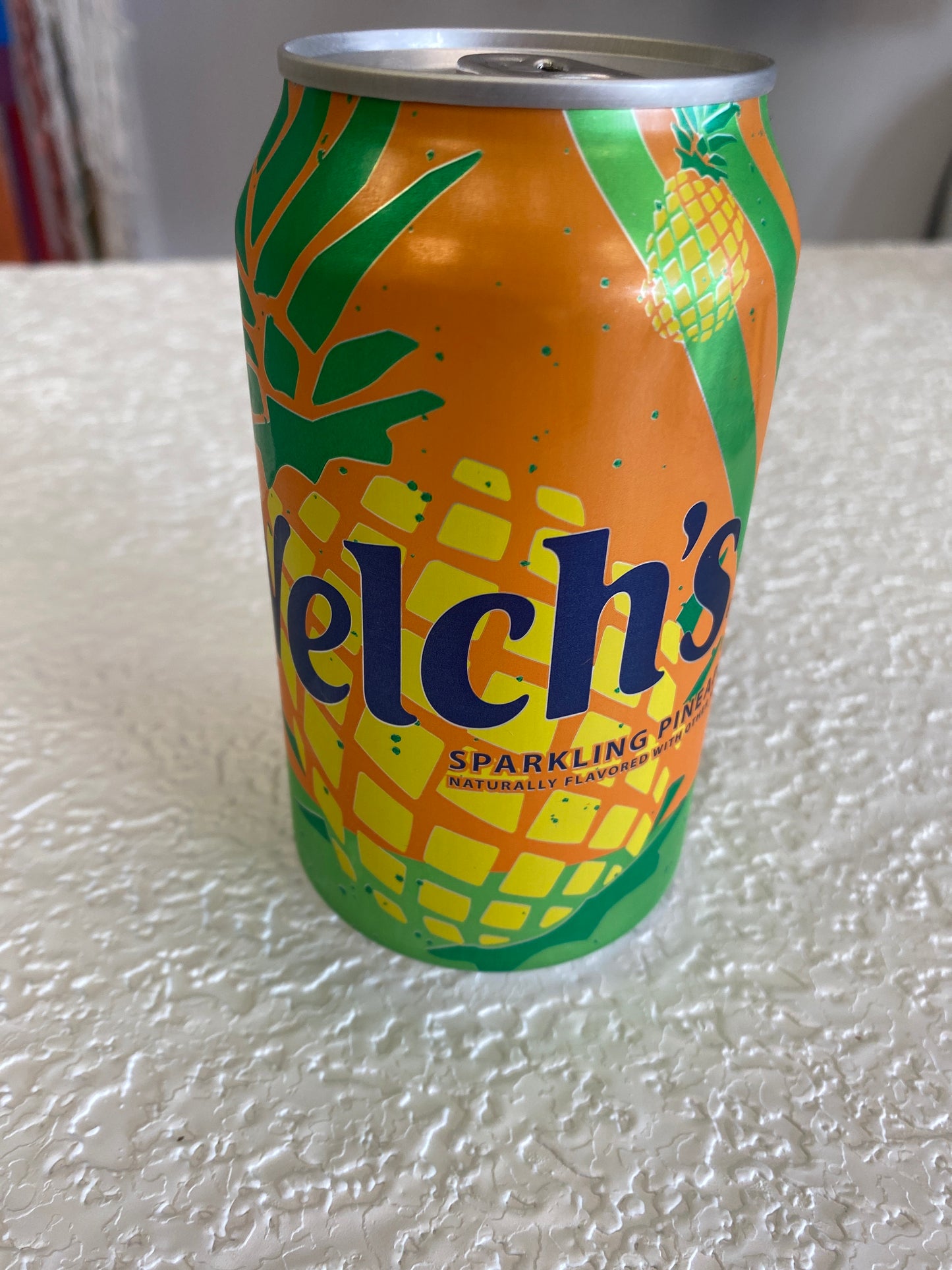 WELCHS SPARKLING PINEAPPLE SODA SINGLE CAN