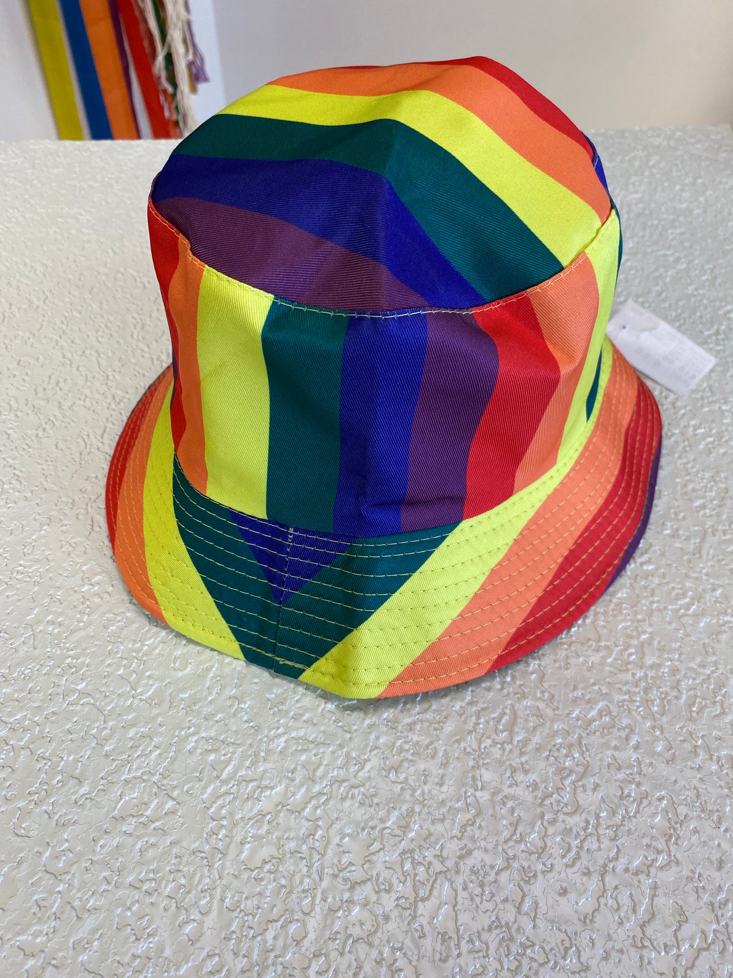 BUCKET HAT RAINBOW