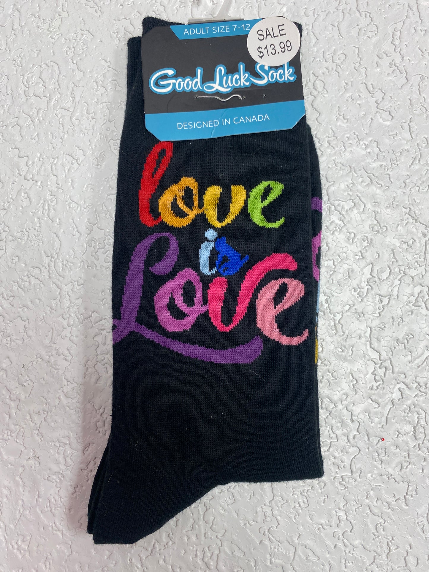 LOVE IS LOVE SOCKS SIZE 7-12