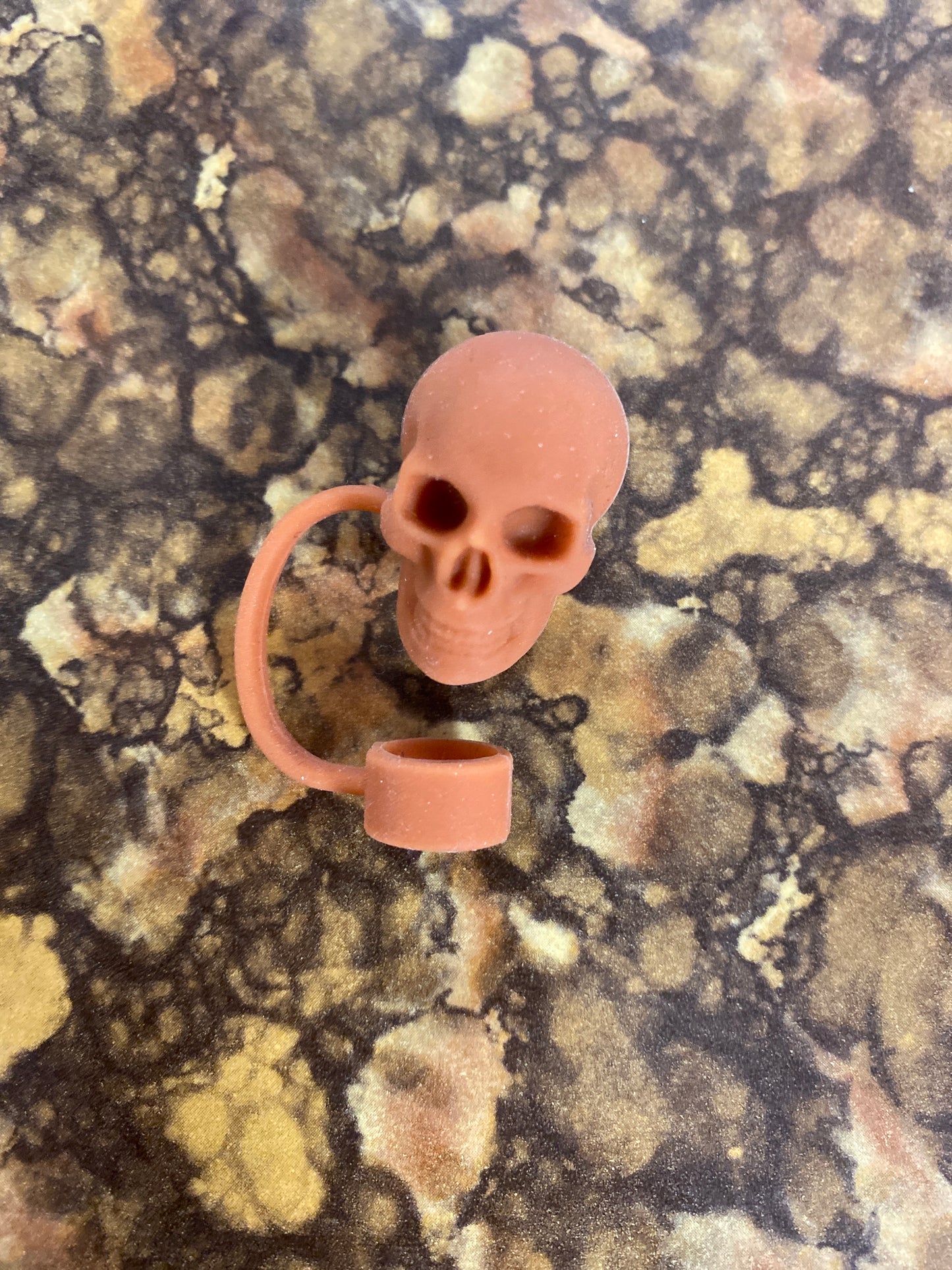 BROWN SKULL STRAW COVER