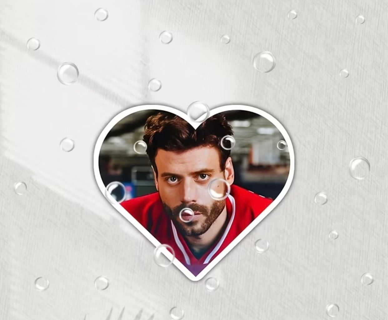 SCOTT HUNTER HEATED RIVALRY HEART VINYL STICKER