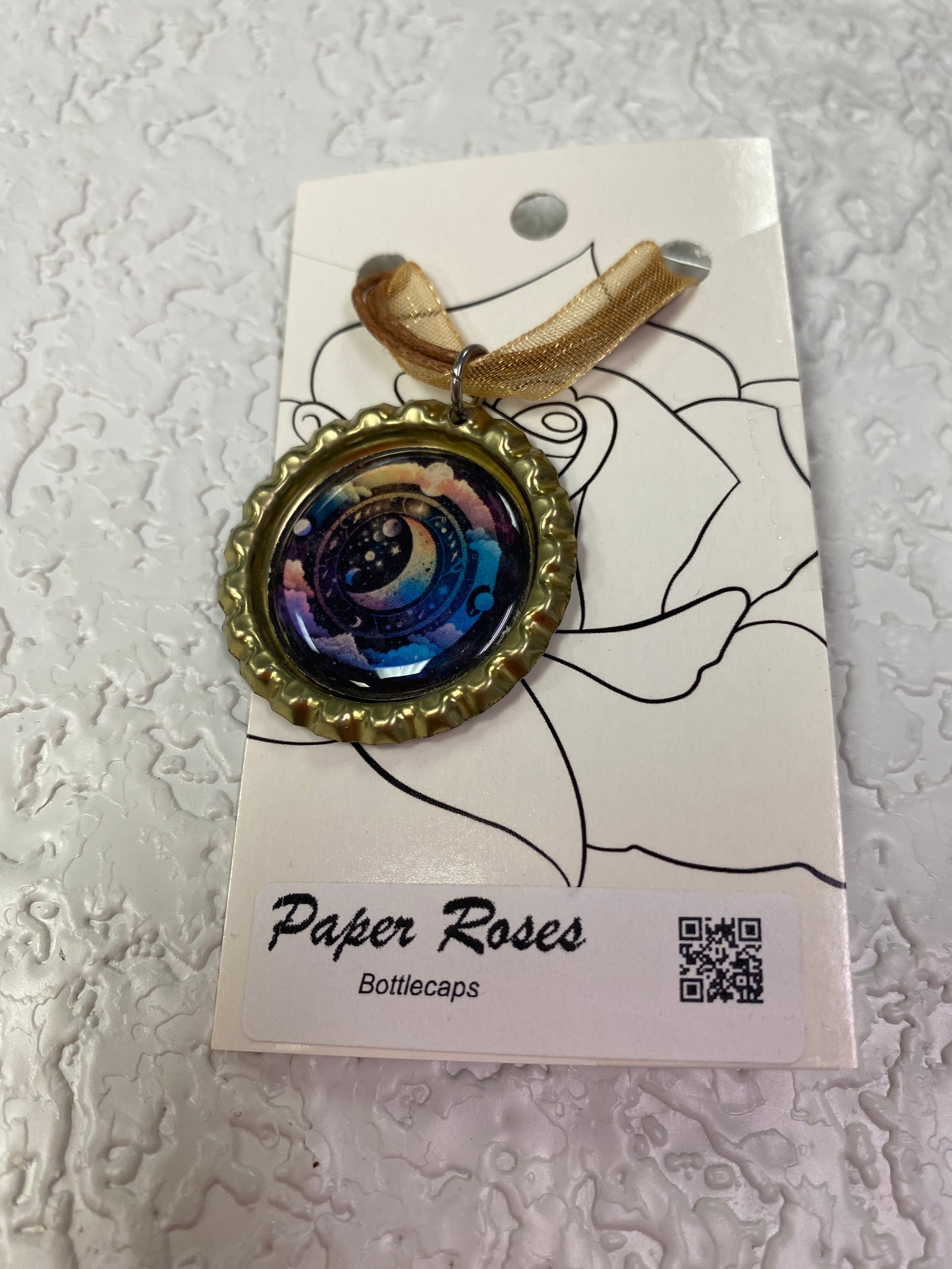 GOLD BOTTLE CAP KEYCHAIN