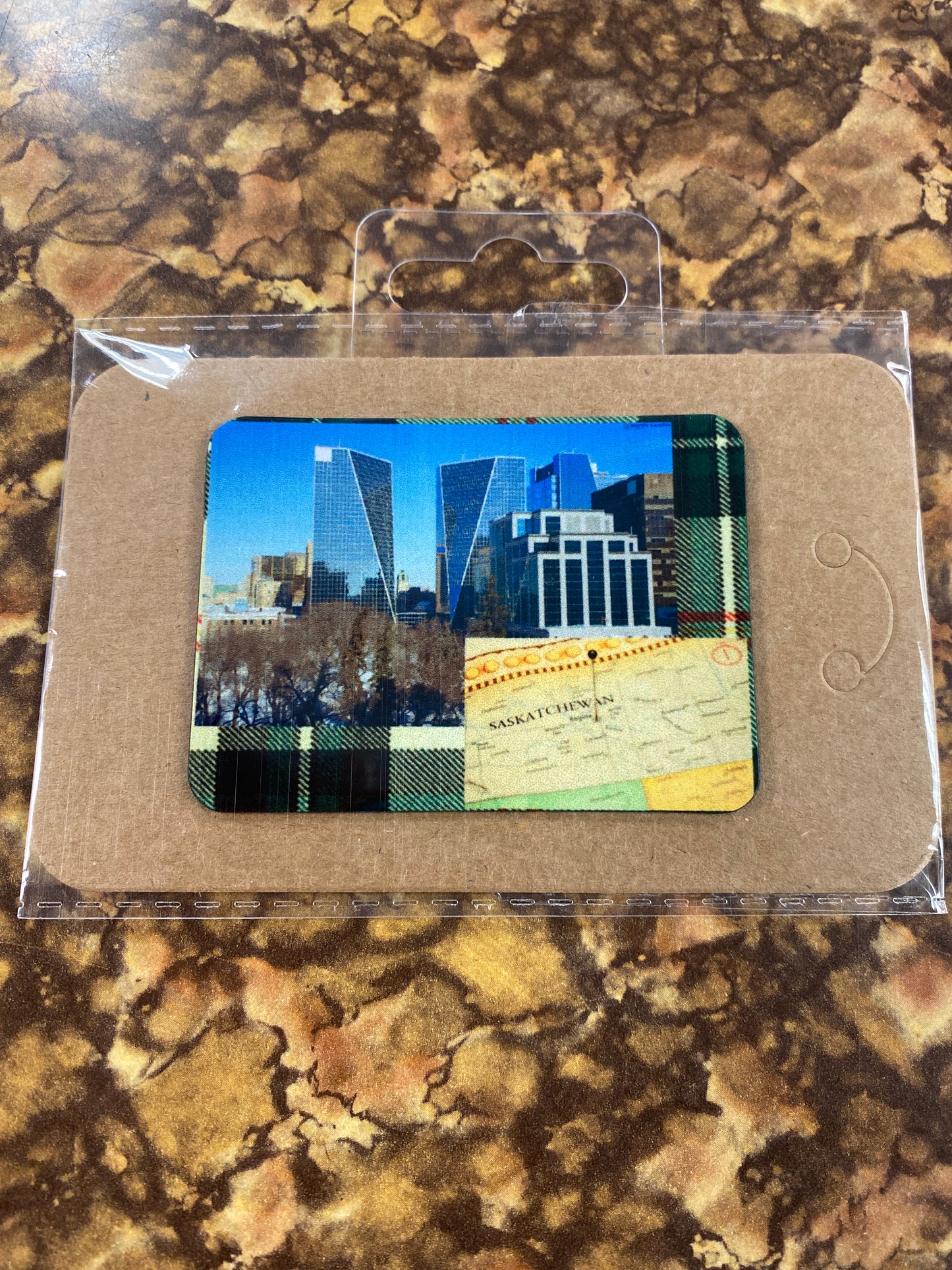 REGINA TWIN TOWERS MAGNETS