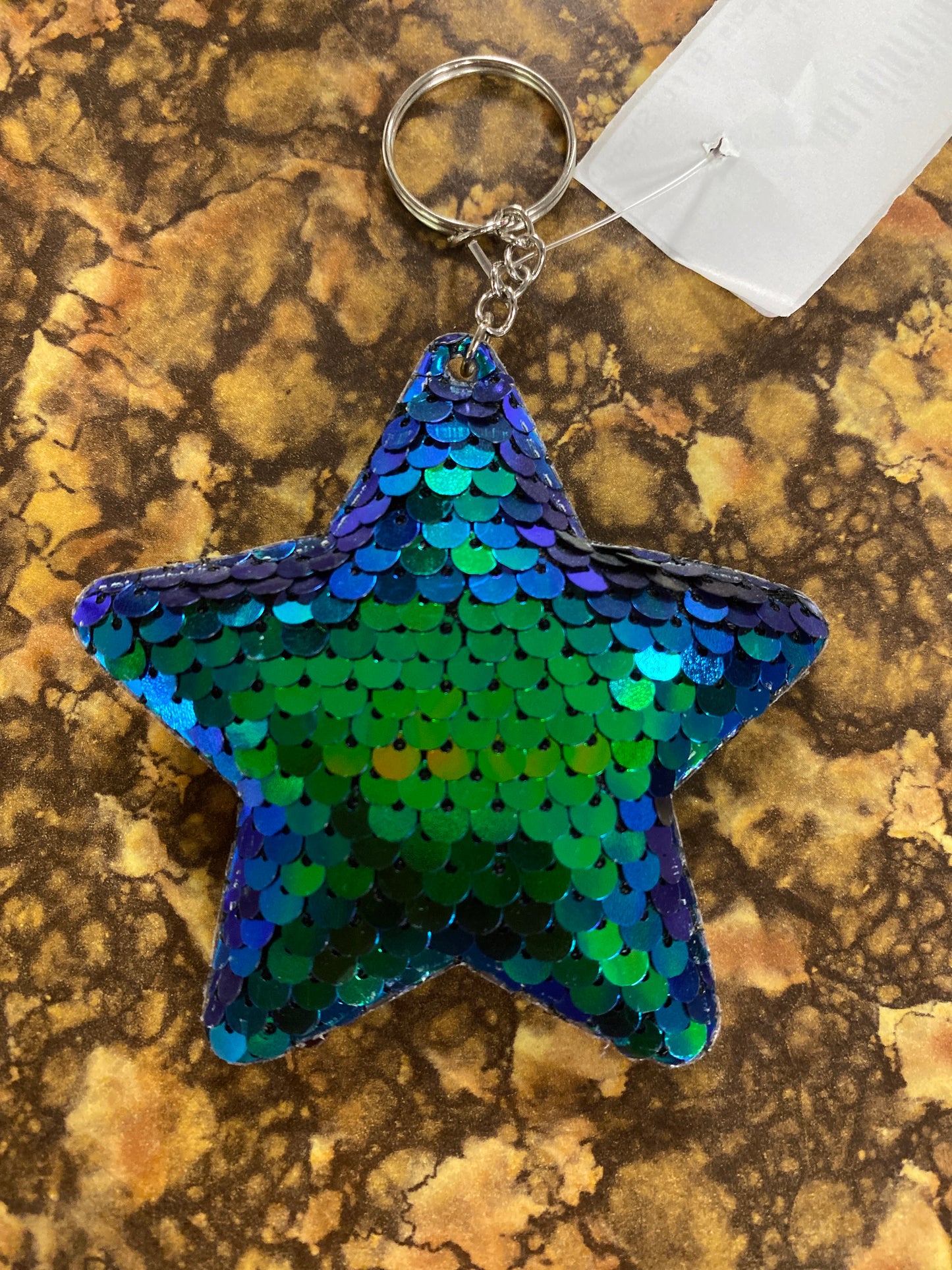 GREEN BLUE STAR SEQUENCE KEYCHAIN