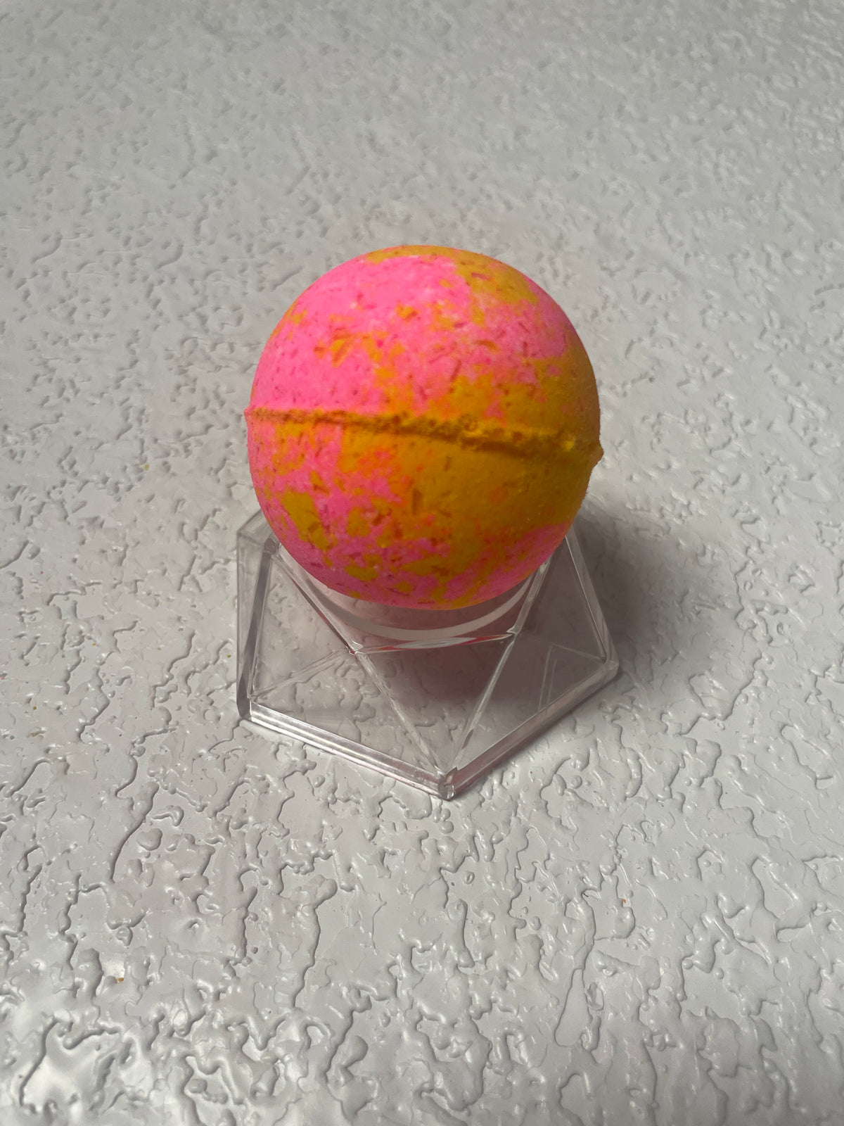BATH BOMBS STRAWBERRY LEMON ICE