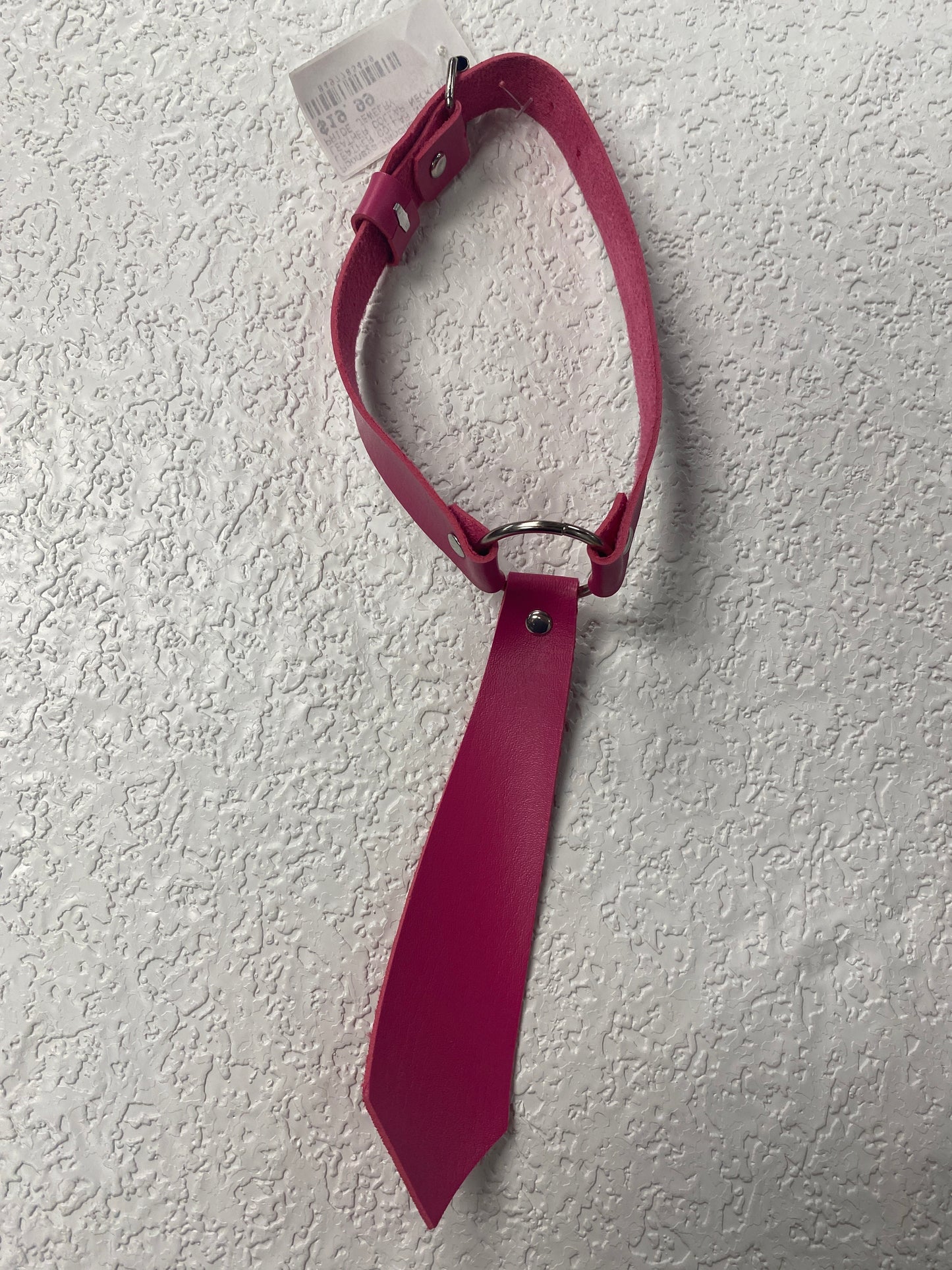 PINK LEATHER COLLAR TIE