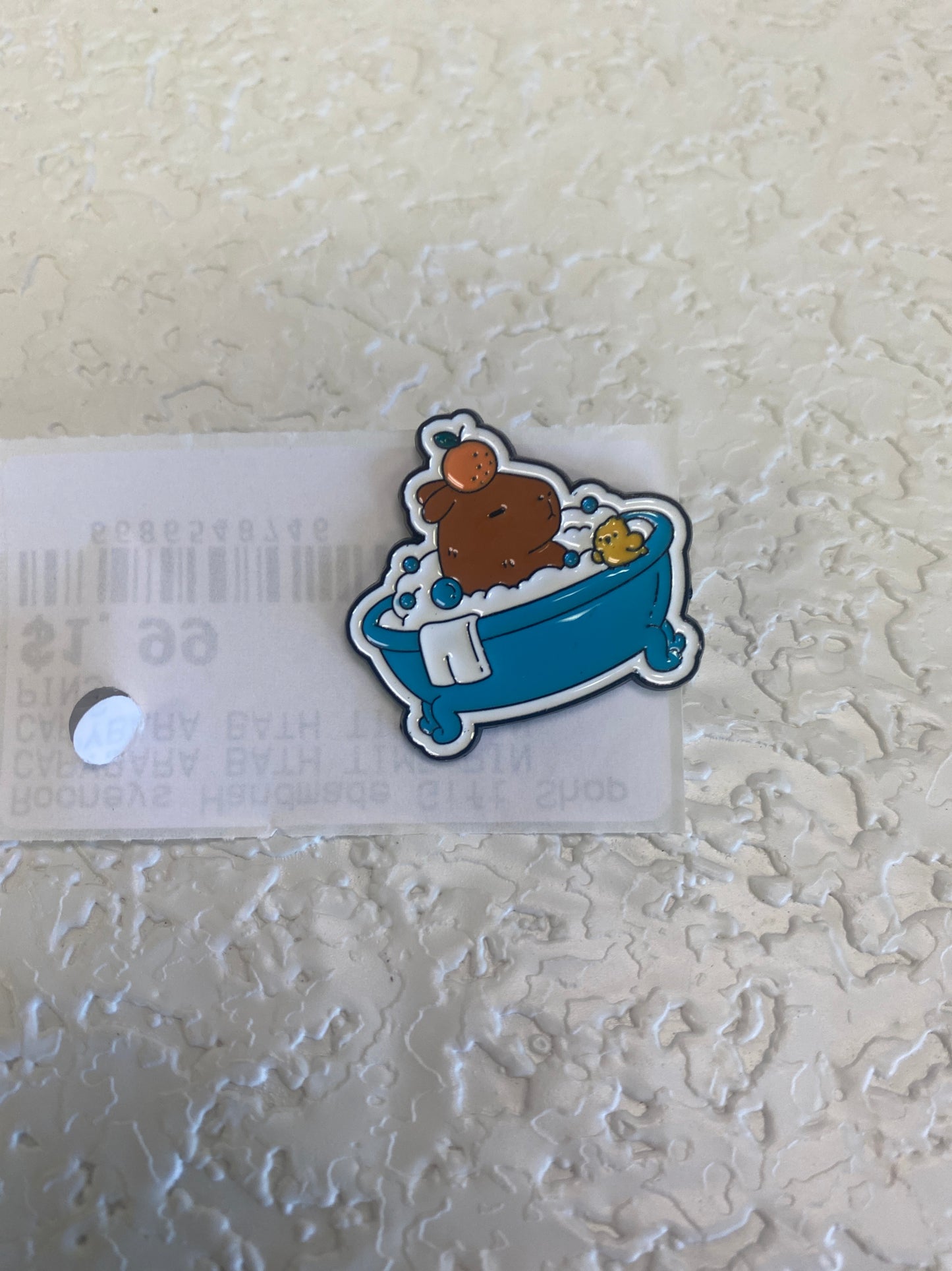 CAPYBARA BATH TIME PIN