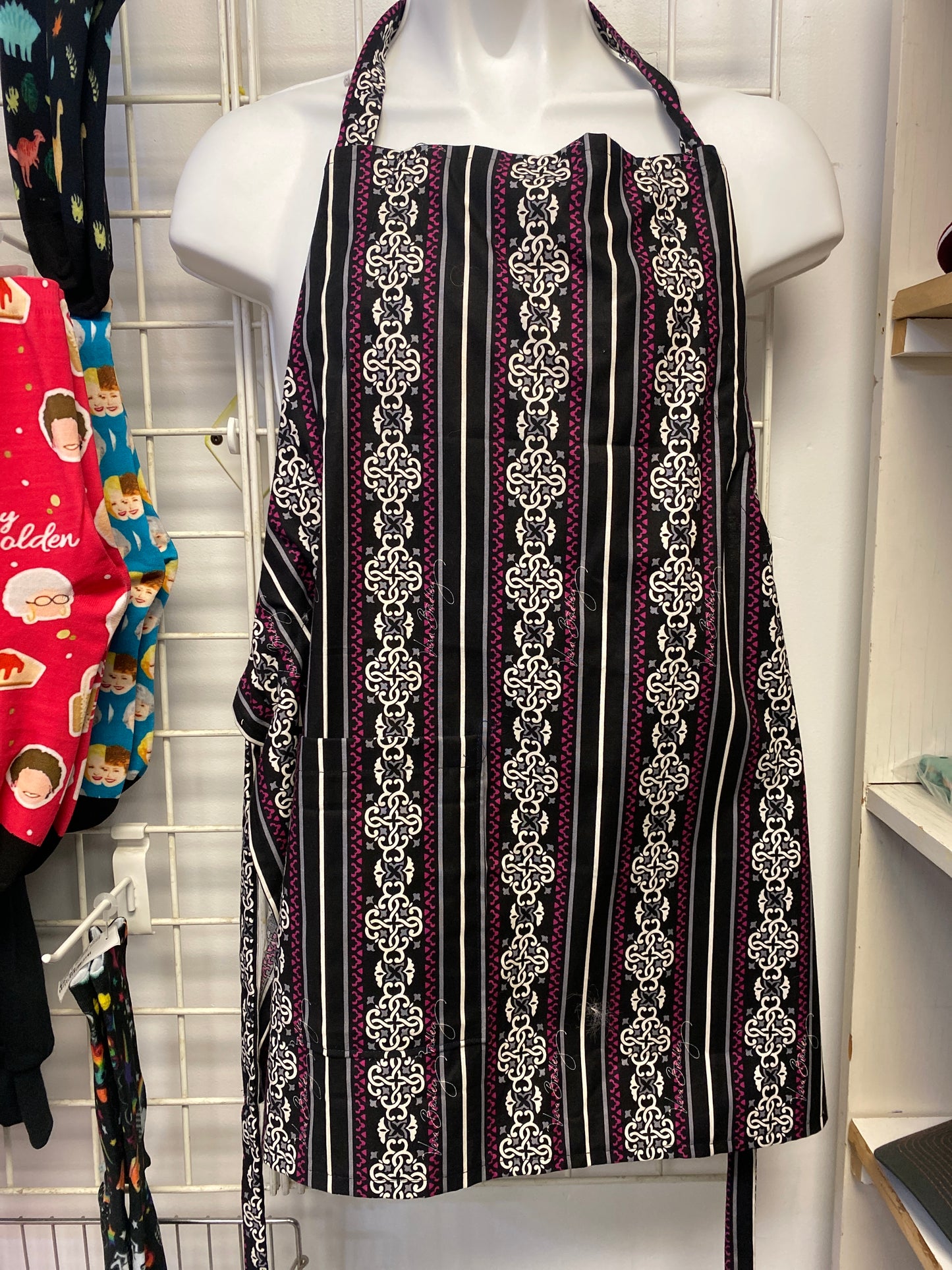 ADULT APRON