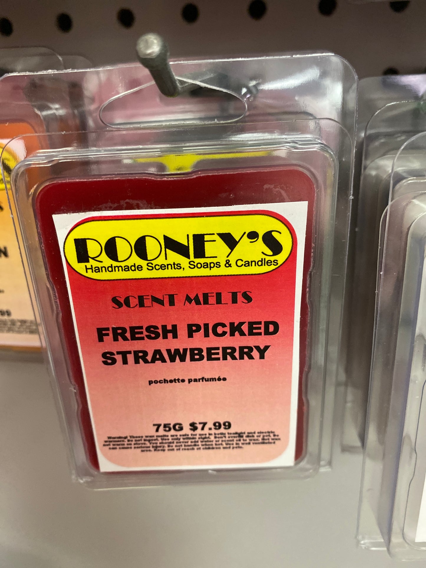 FRESH PICKED STRAWBERRY SCENT MELT