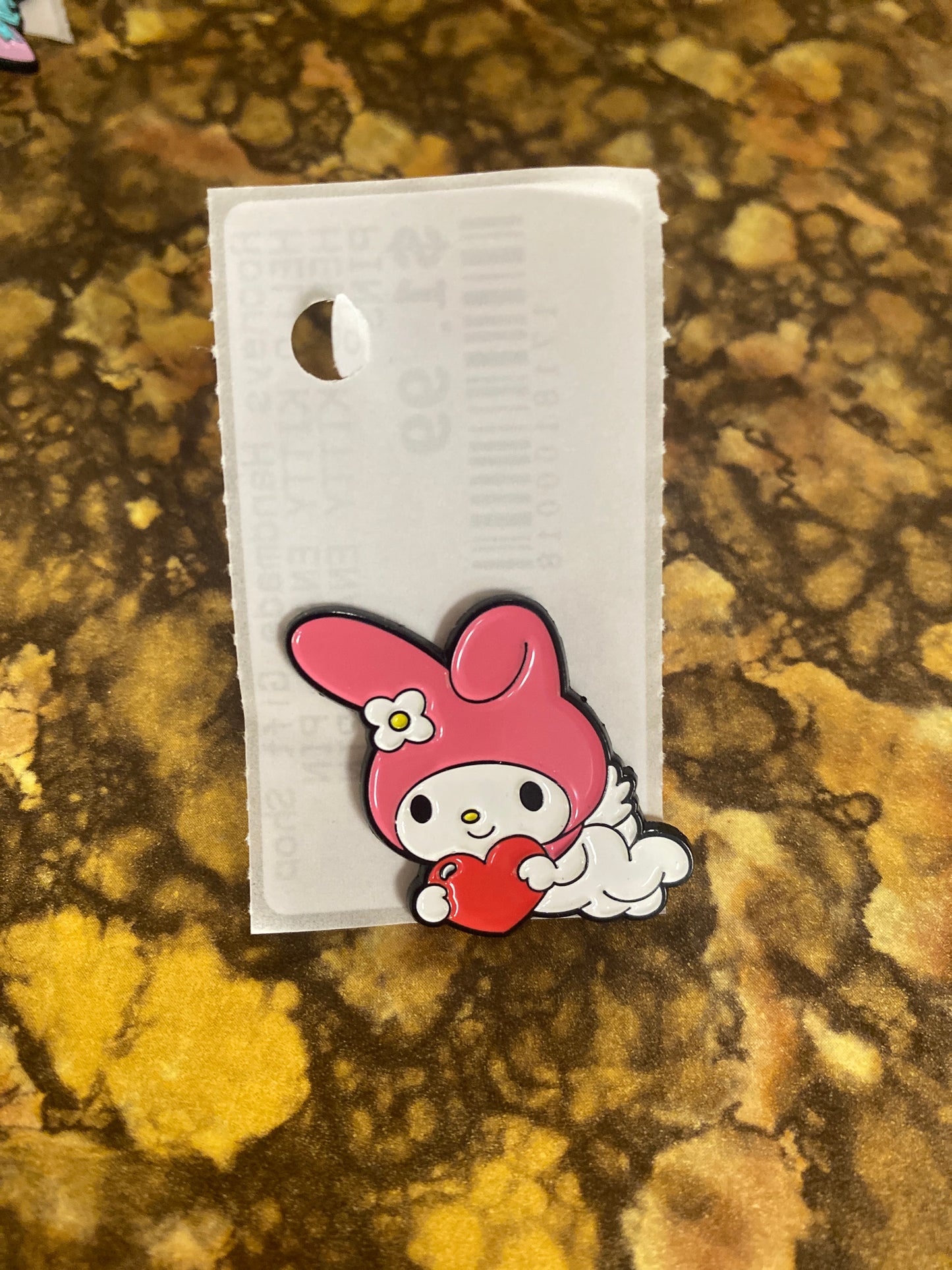 HELLO KITTY BUNNY FREIND PIN
