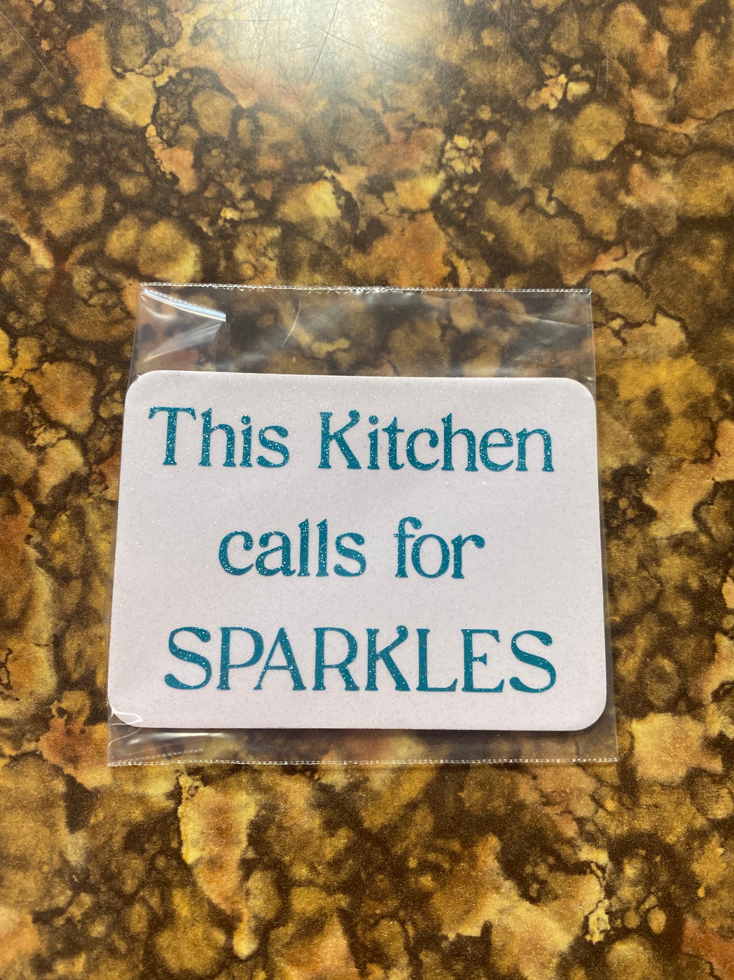 MAGNET KITCHEN SPARKLES