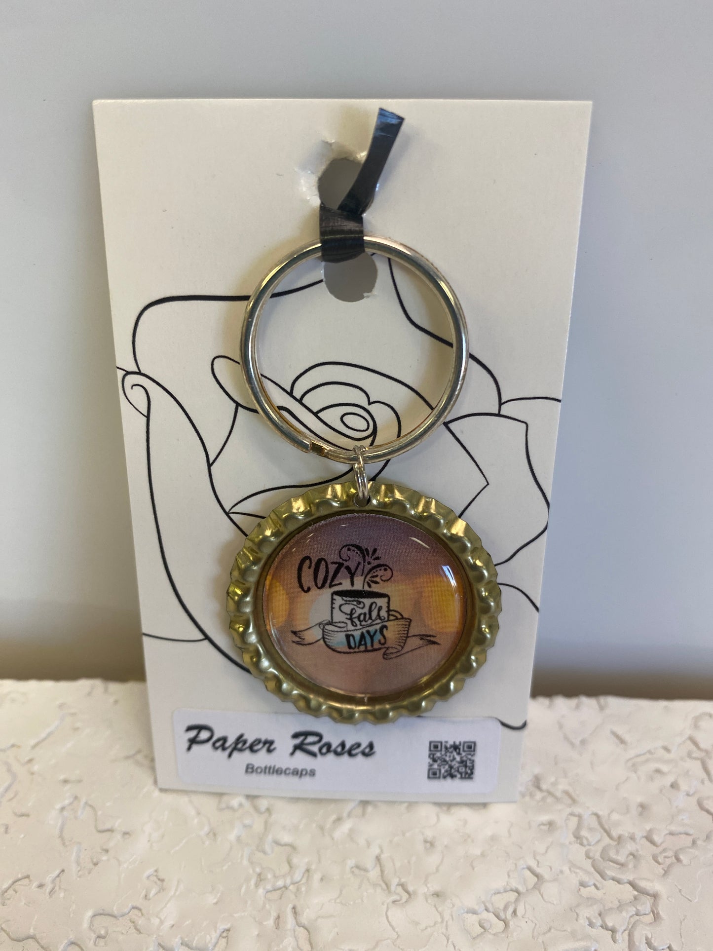 GOLD COZY BOTTLE CAP KEYCHAIN