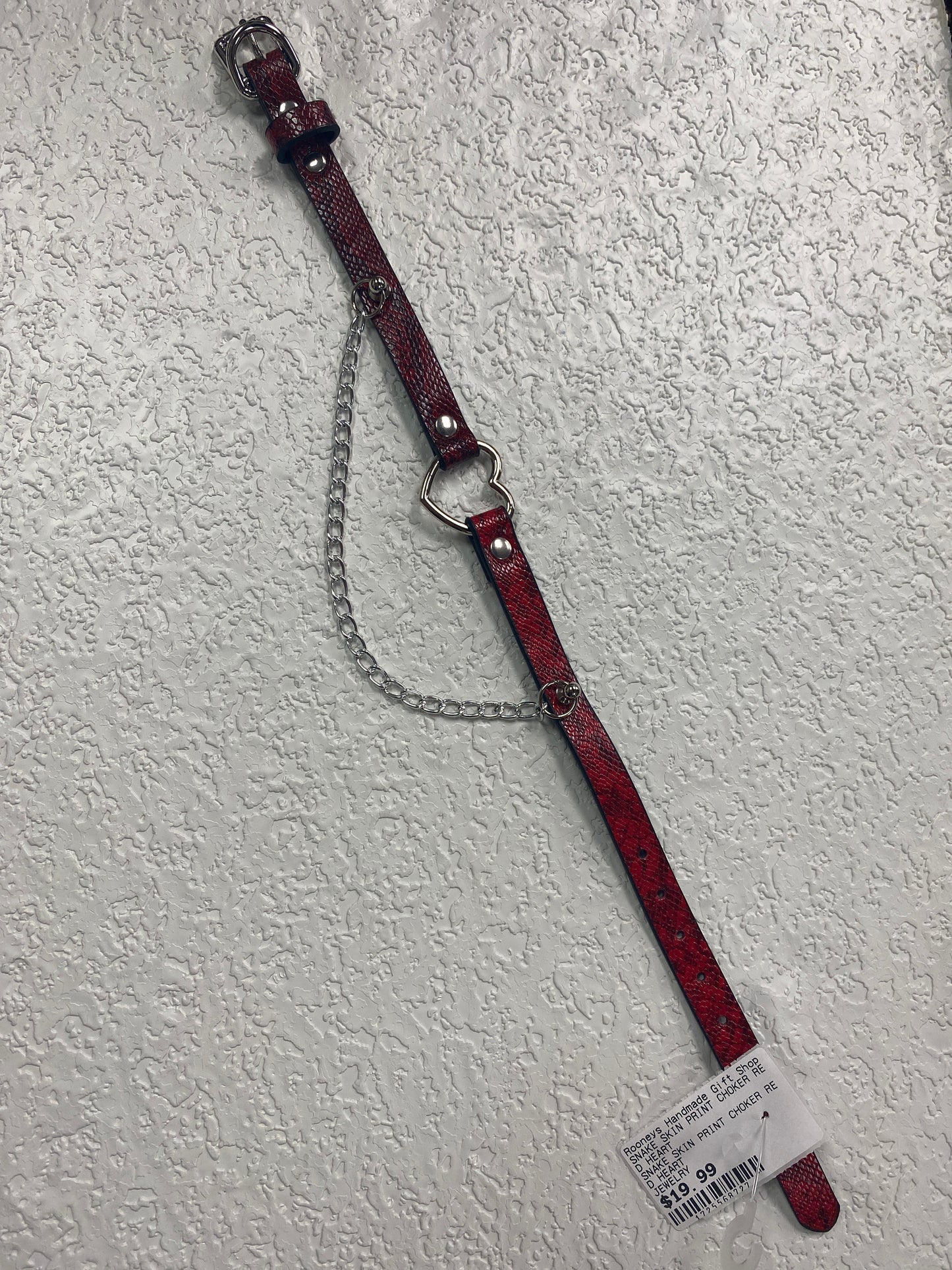 SNAKE SKIN PRINT CHOKER RED HEART