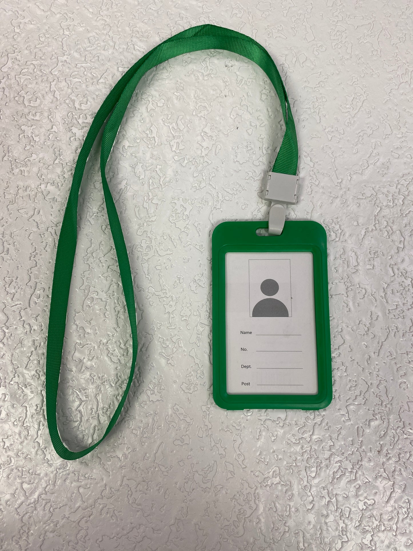 GREEN ID CARD HOLDER