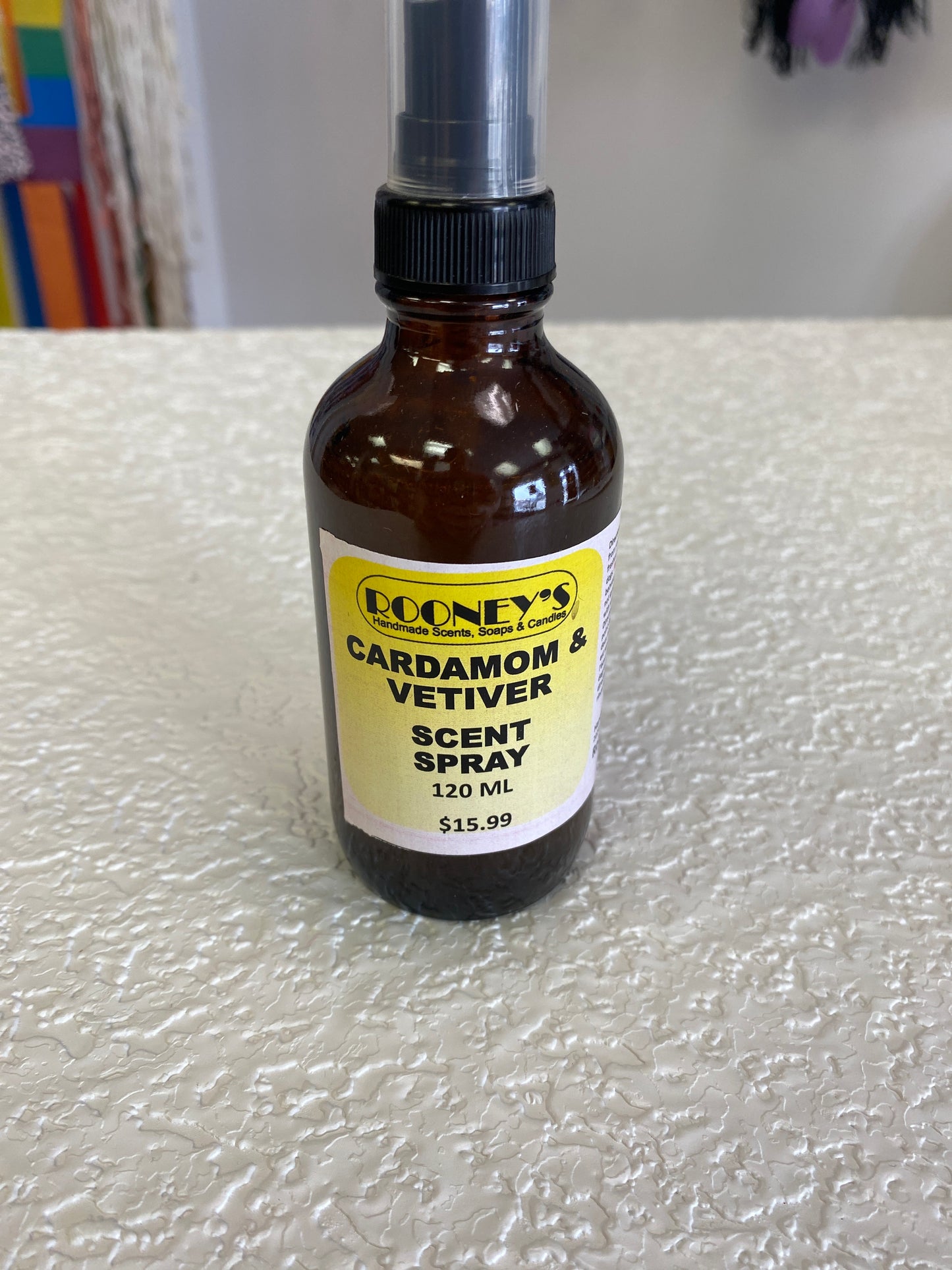 CARDAMOM & VETIVER SCENT SPRAY