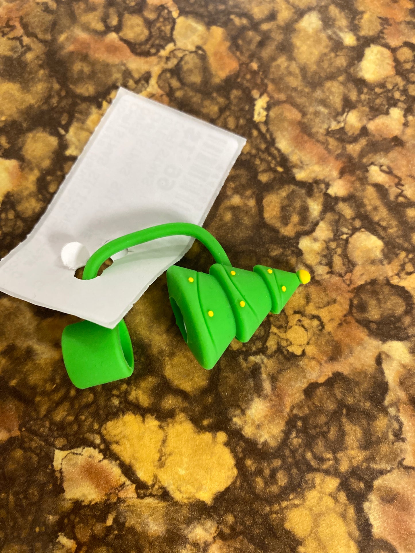 GREEN CHRISTMAS TREE STRAW COVER
