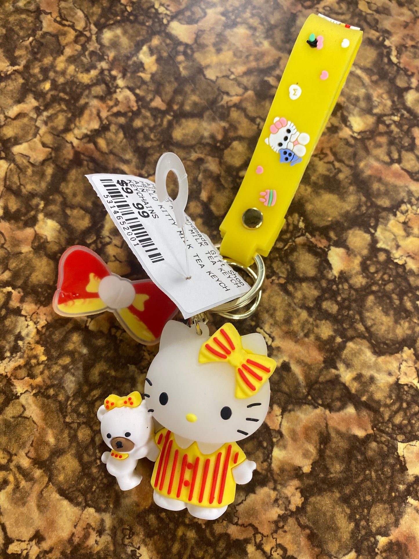 HELLO KITTY YELLOW KEYCHAIN