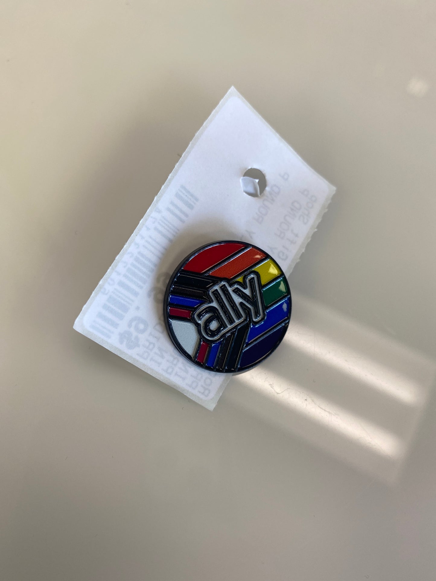 PROGRESS FLAG ALLY ROUND PIN