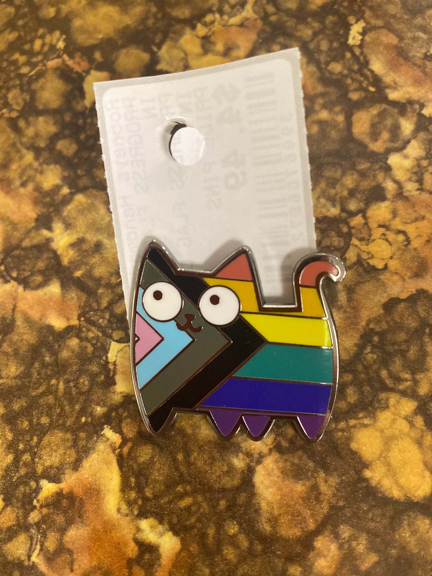 LG PROGRESS FLAG CAT PIN