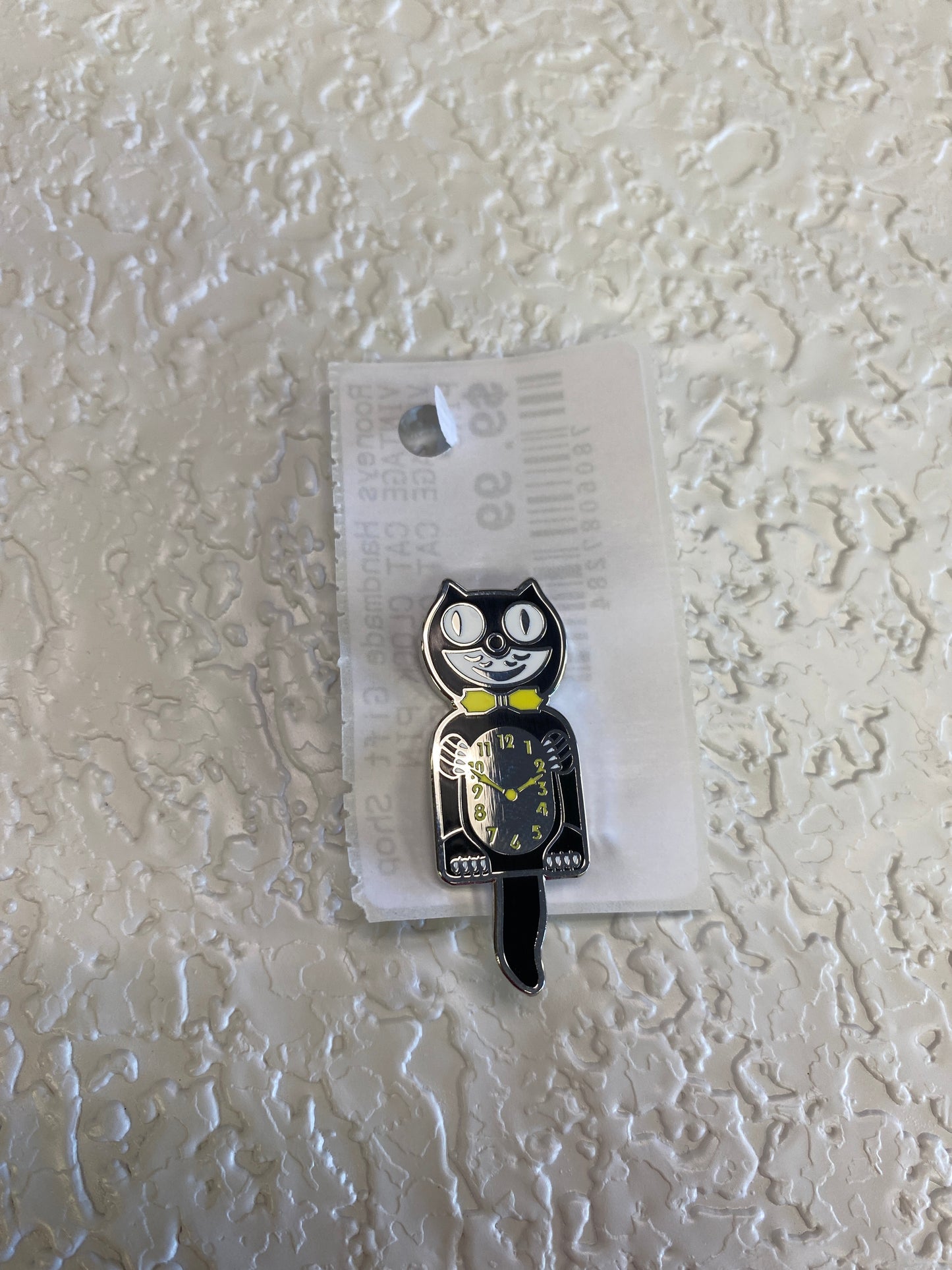 VINTAGE CAT CLOCK PIN