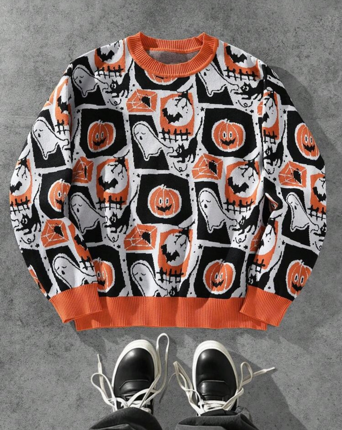 HALLOWEEN SWEATER