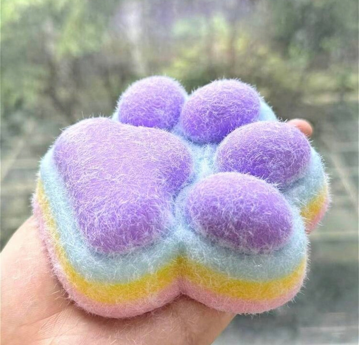 JUMBO PAW SQUISHY