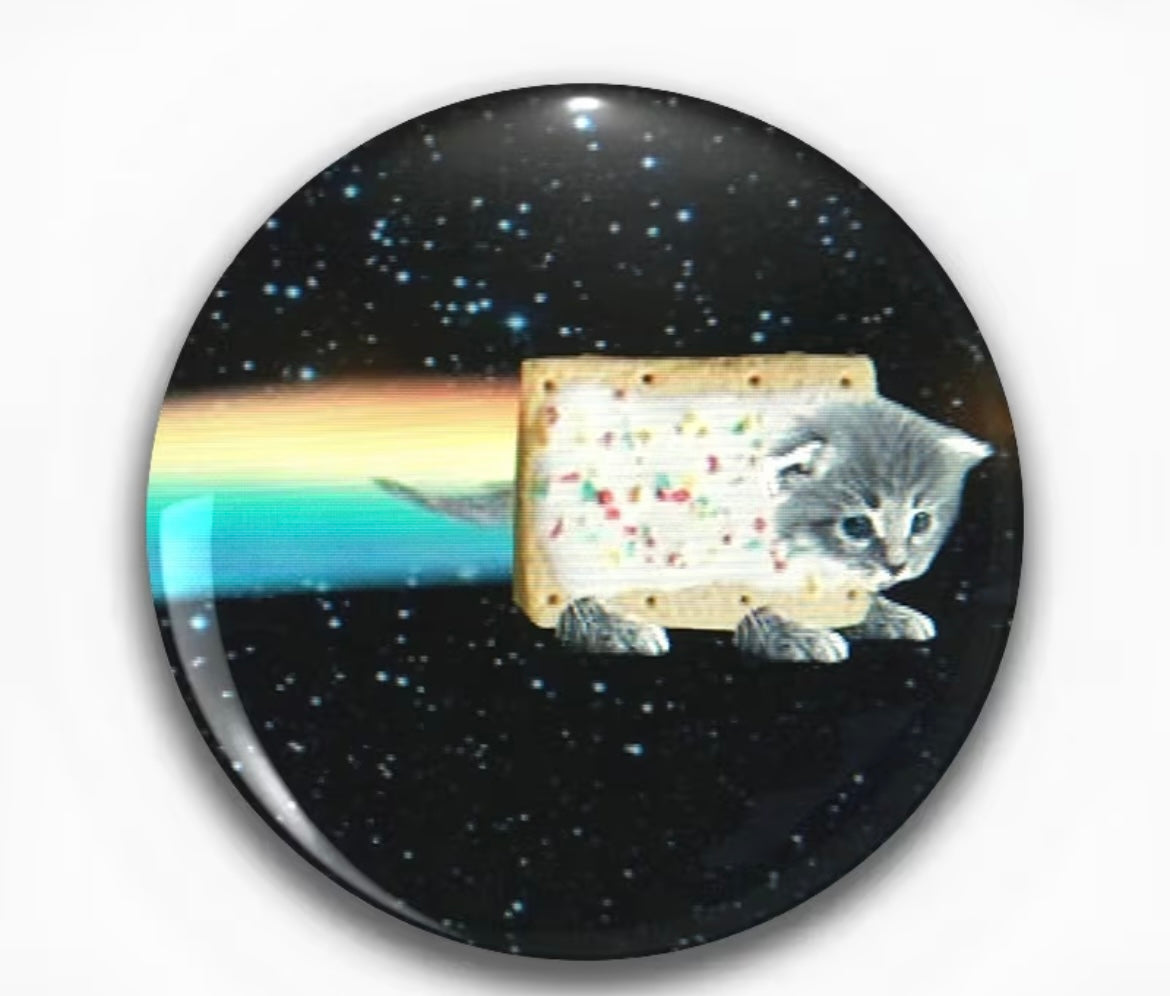 BUTTON RAINBOW CAT TART