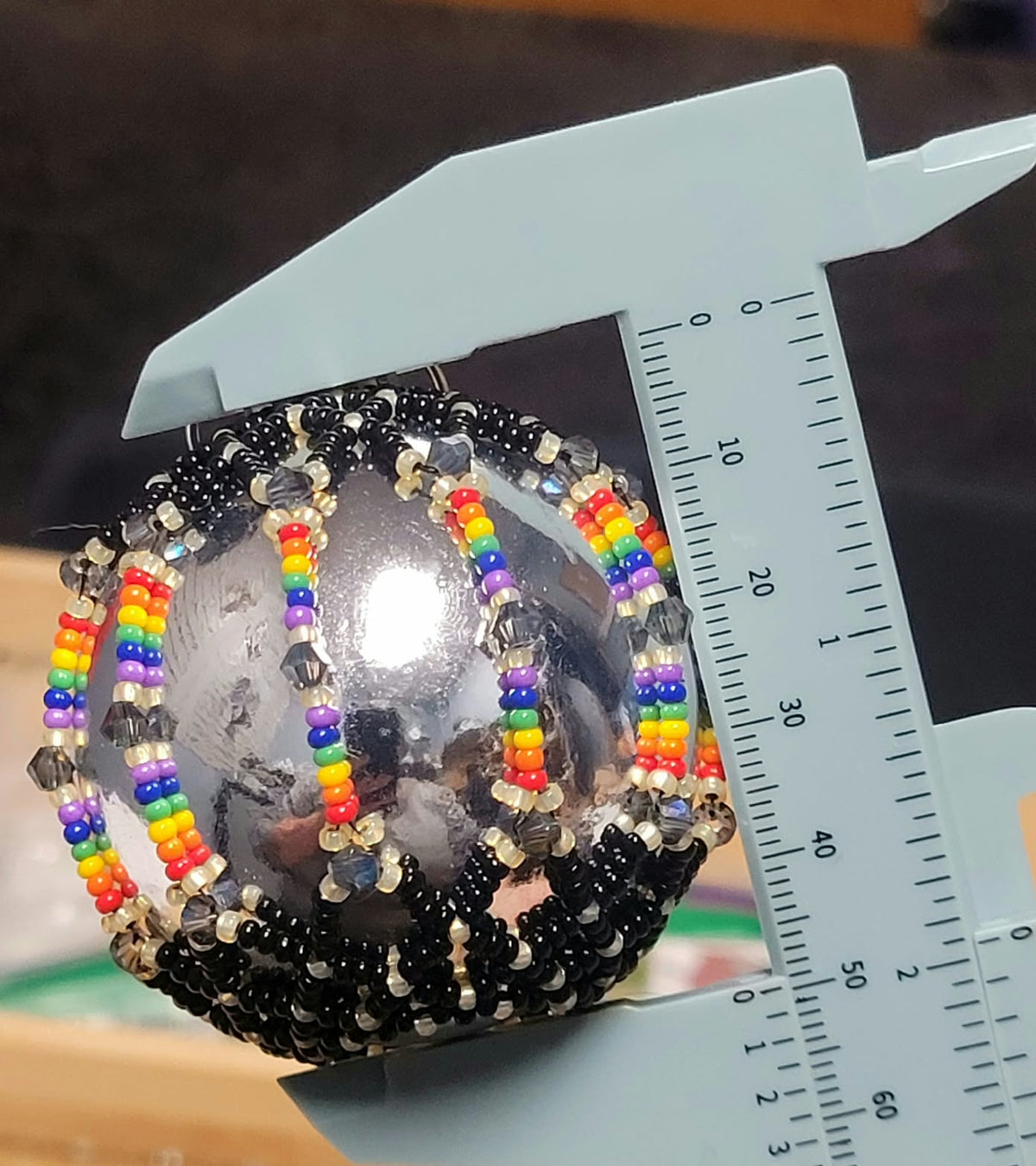 beaded christmas ornament bauble