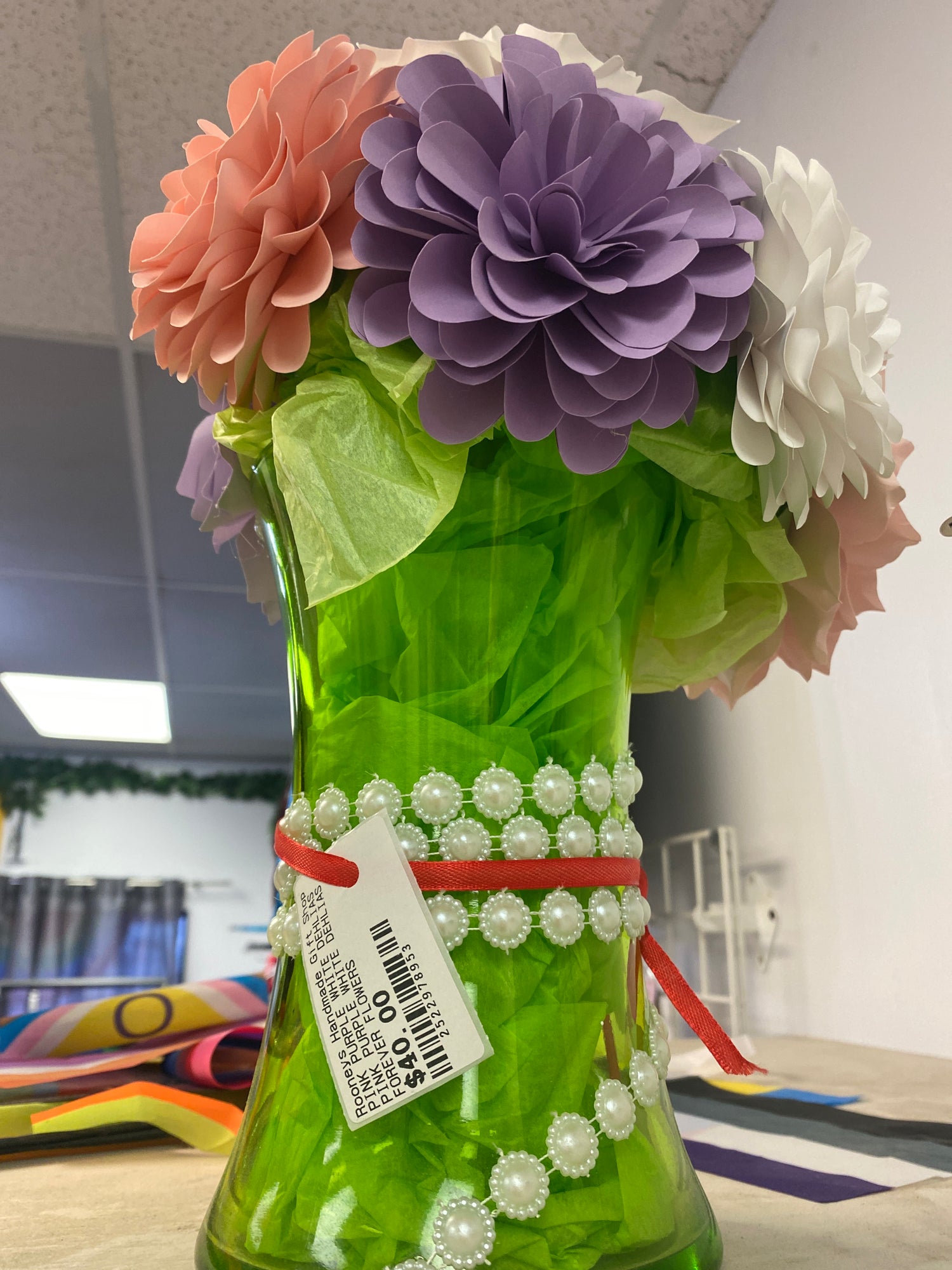 VENDOR FOREVER FLOWERS