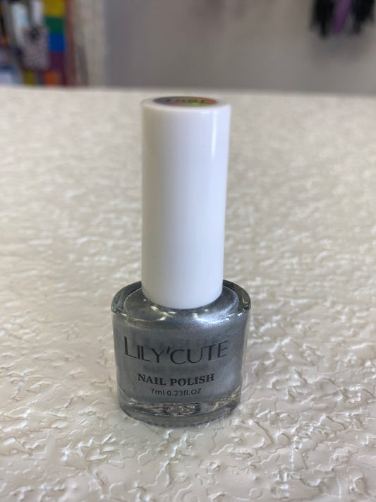 METALLIC SILVER NAIL POLISH