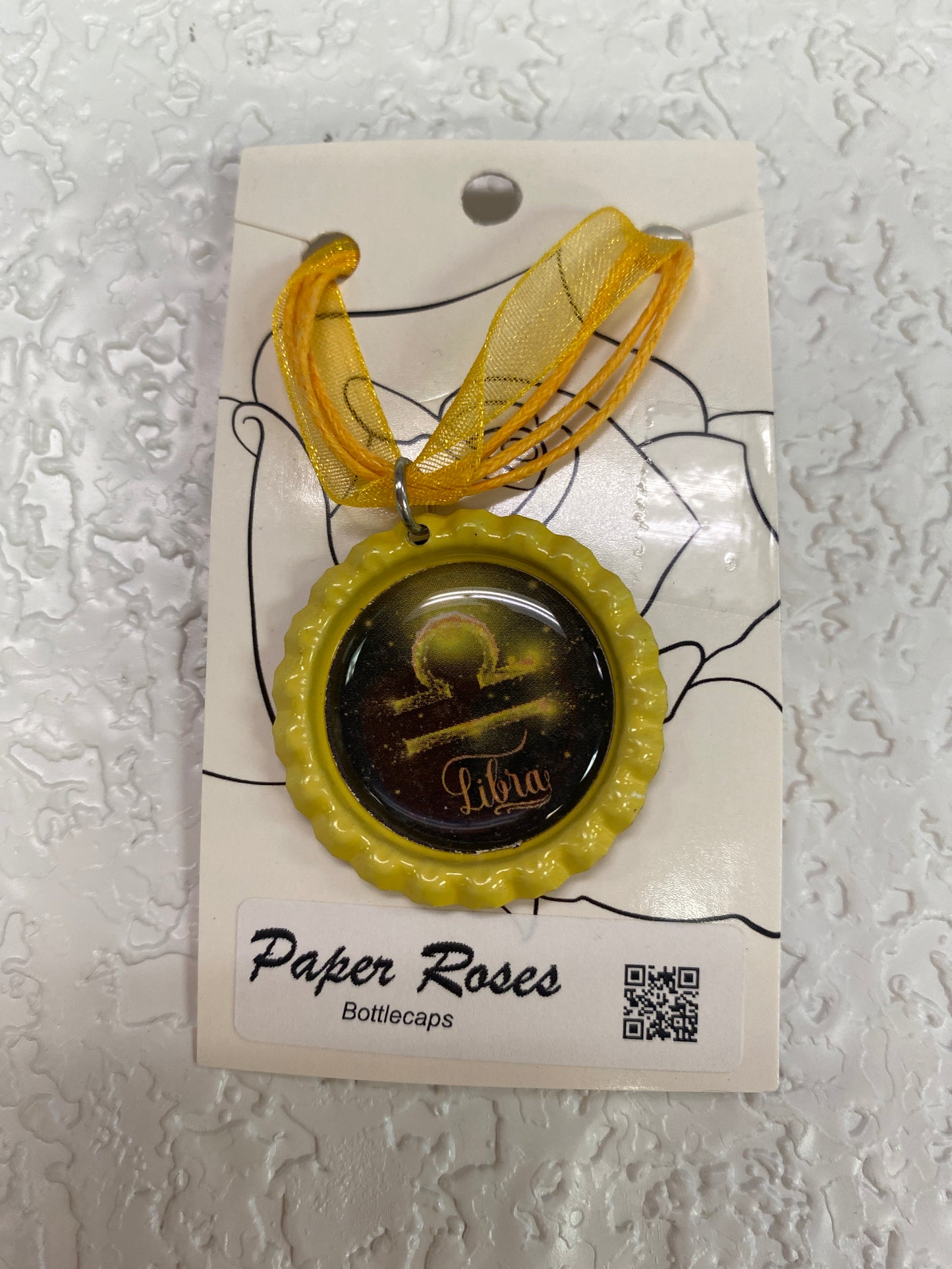YELLOW LIBRA BOTTLE CAP NECKLACE