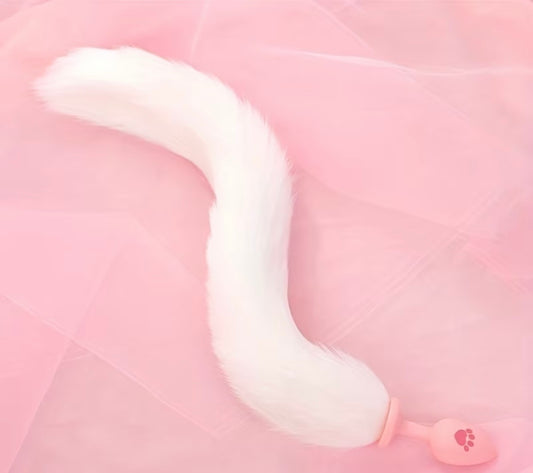 WHITE TAIL BUTT PLUG