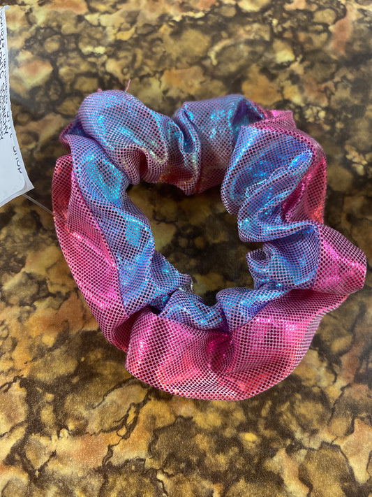HOLOGRAPHIC SCRUNCHIE PURPLR RED