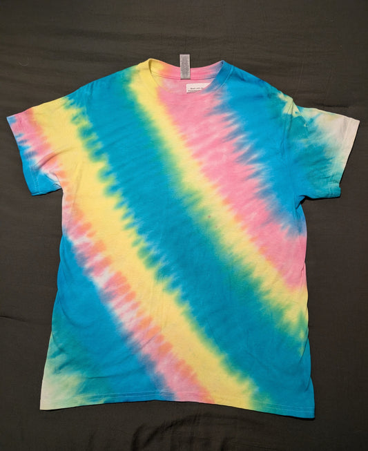 TYE DYED T SHIRT MEDIUM