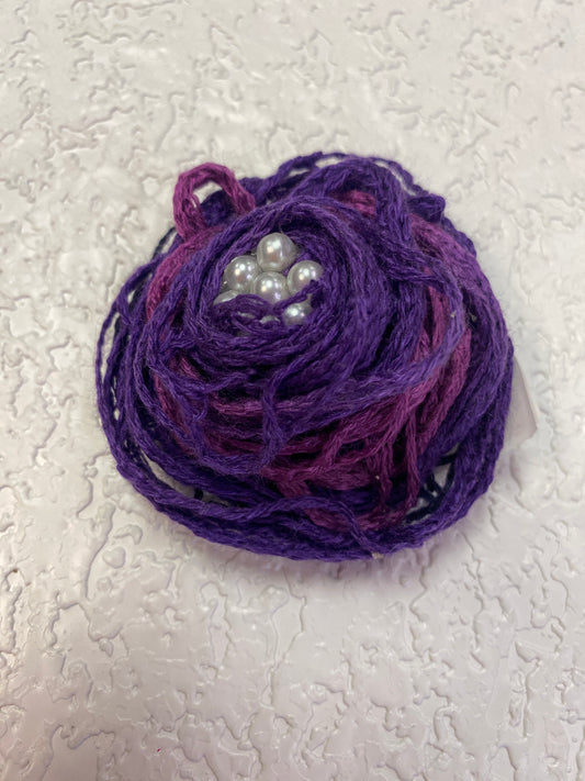 PURPLE PEARL FLOWER CLIP