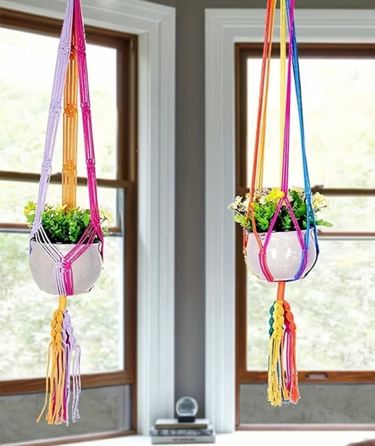 BOHEMIA MACRAME PLANT HOLDER