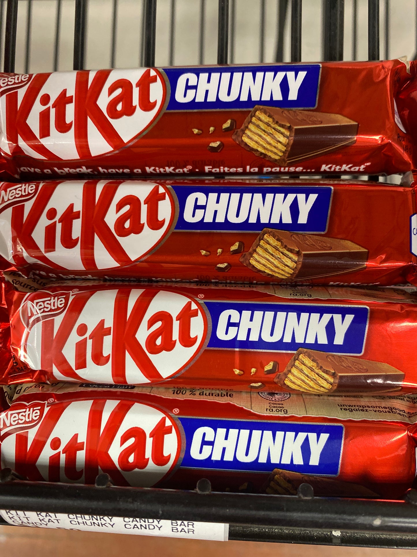 KIT KAT CHUNKY CANDY BAR