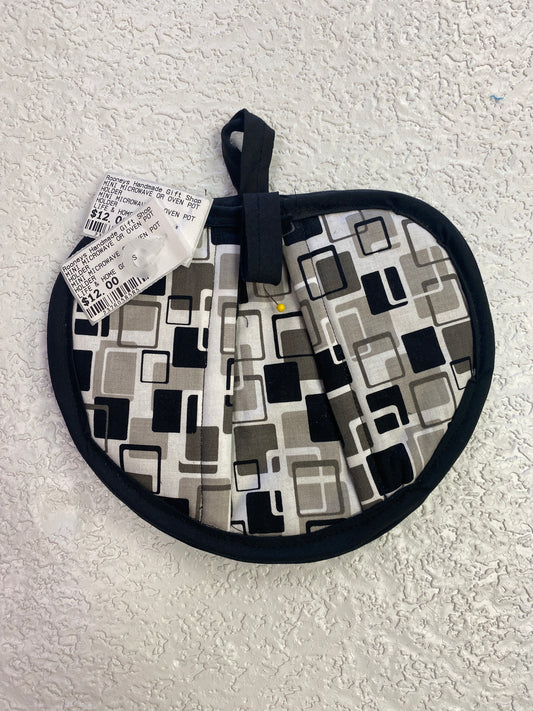 MINI MICROWAVE OR OVEN POT HOLDERS
