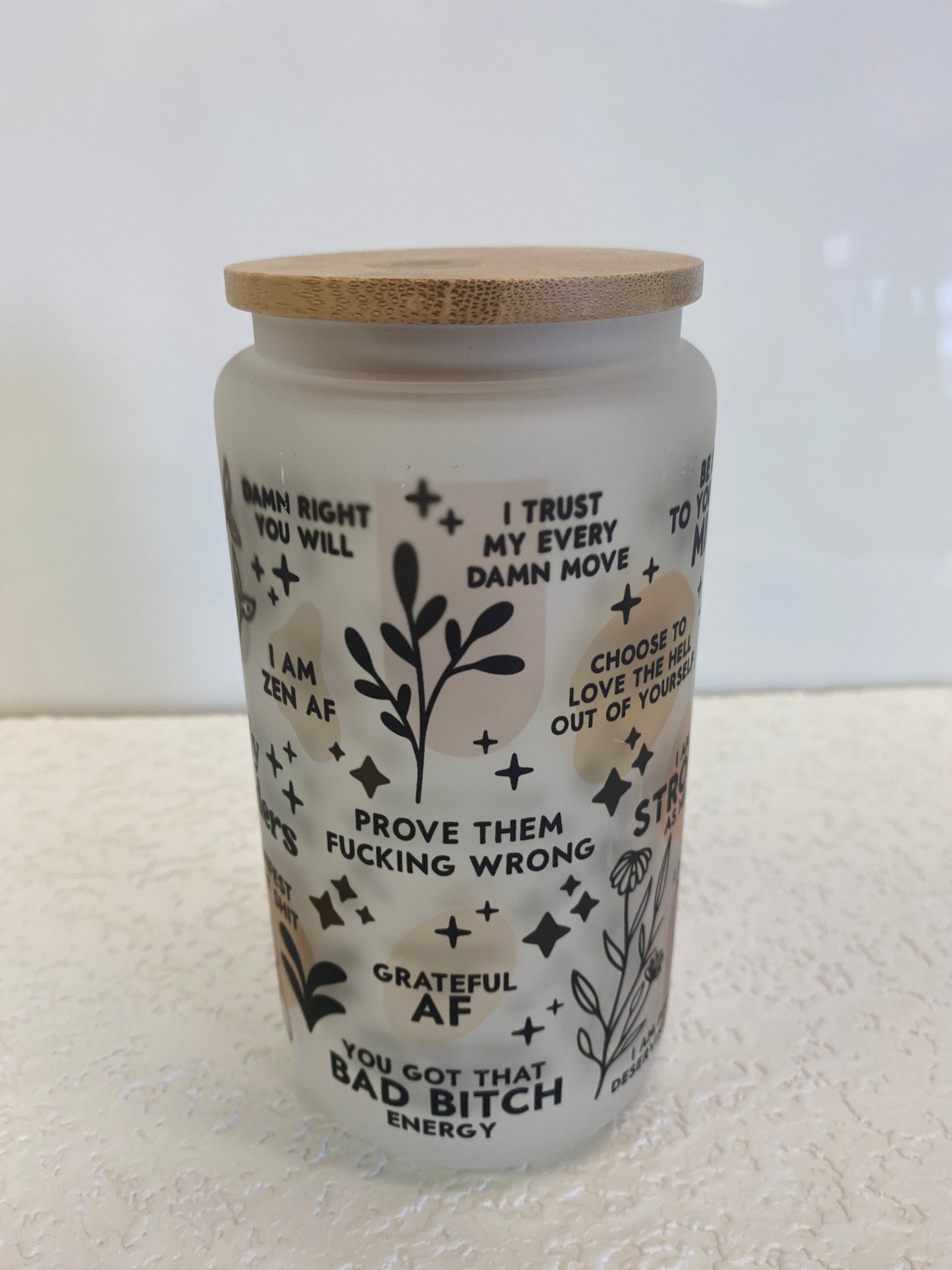 GLASS BOTTLE ENCOURAGE FOG