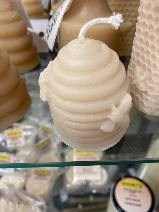 SMALL BEEHIVE BESSWAX CANDLE